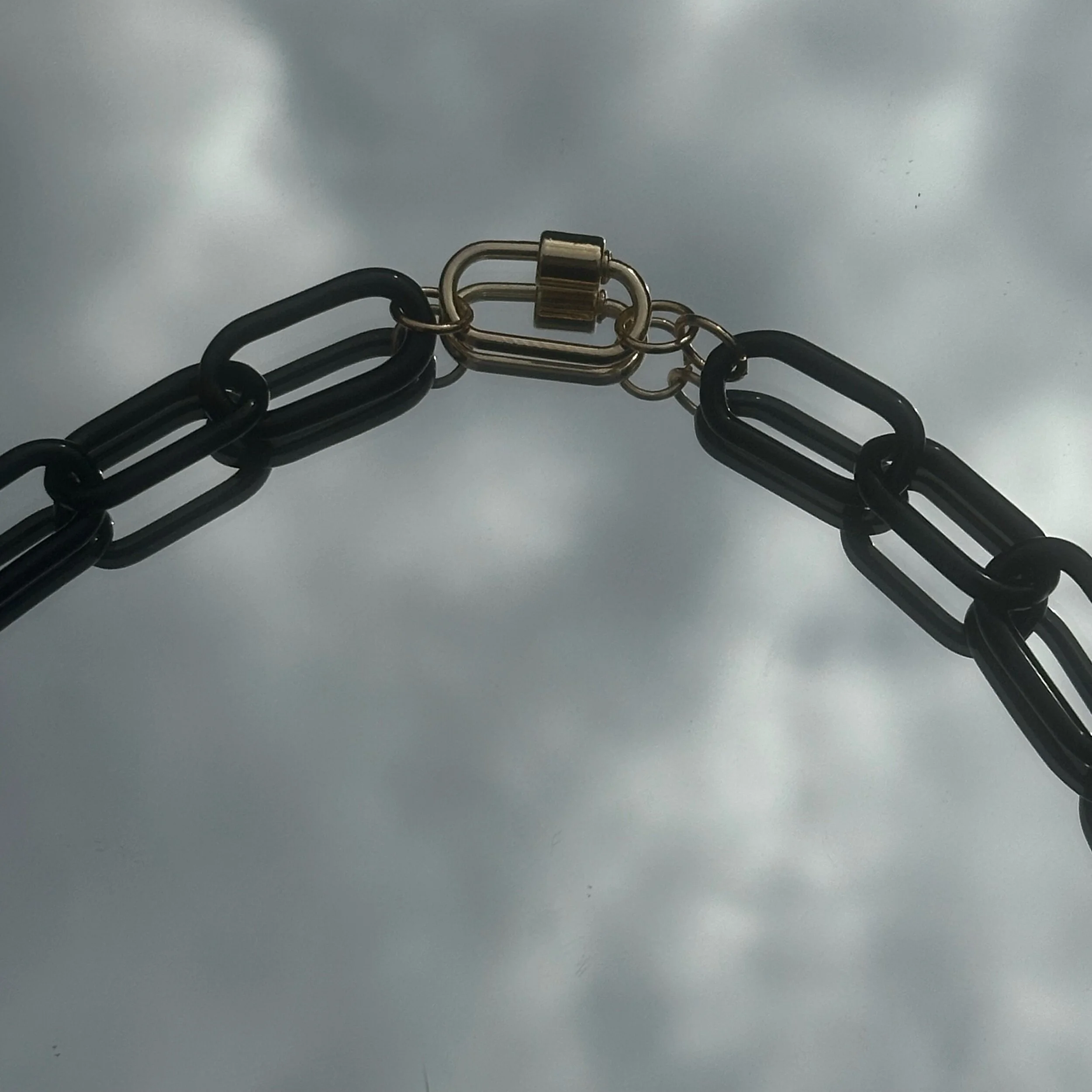 79DC7B30-FAB4-4772-8CD8-C3D1F374C617