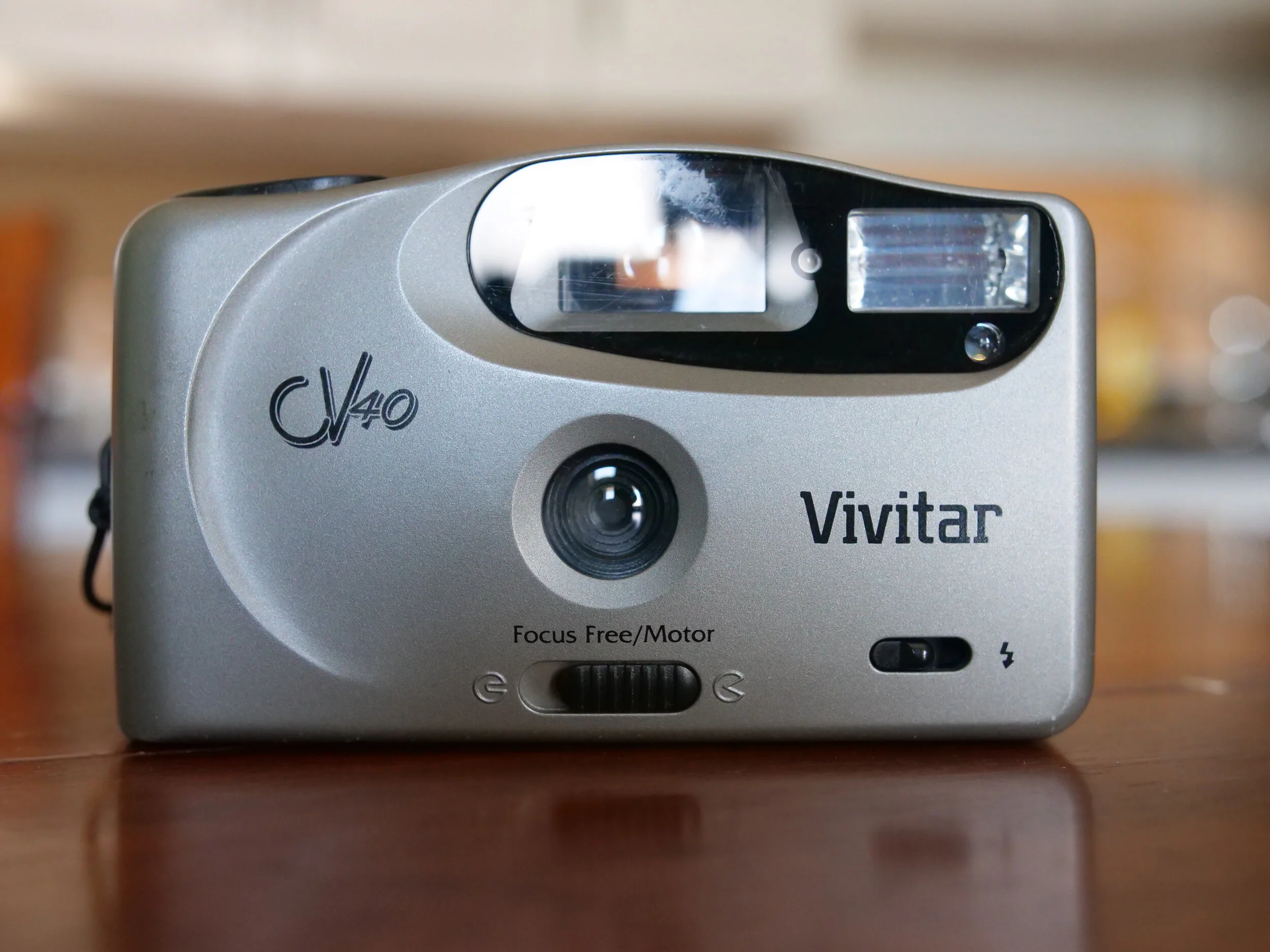 Vivitar CV40