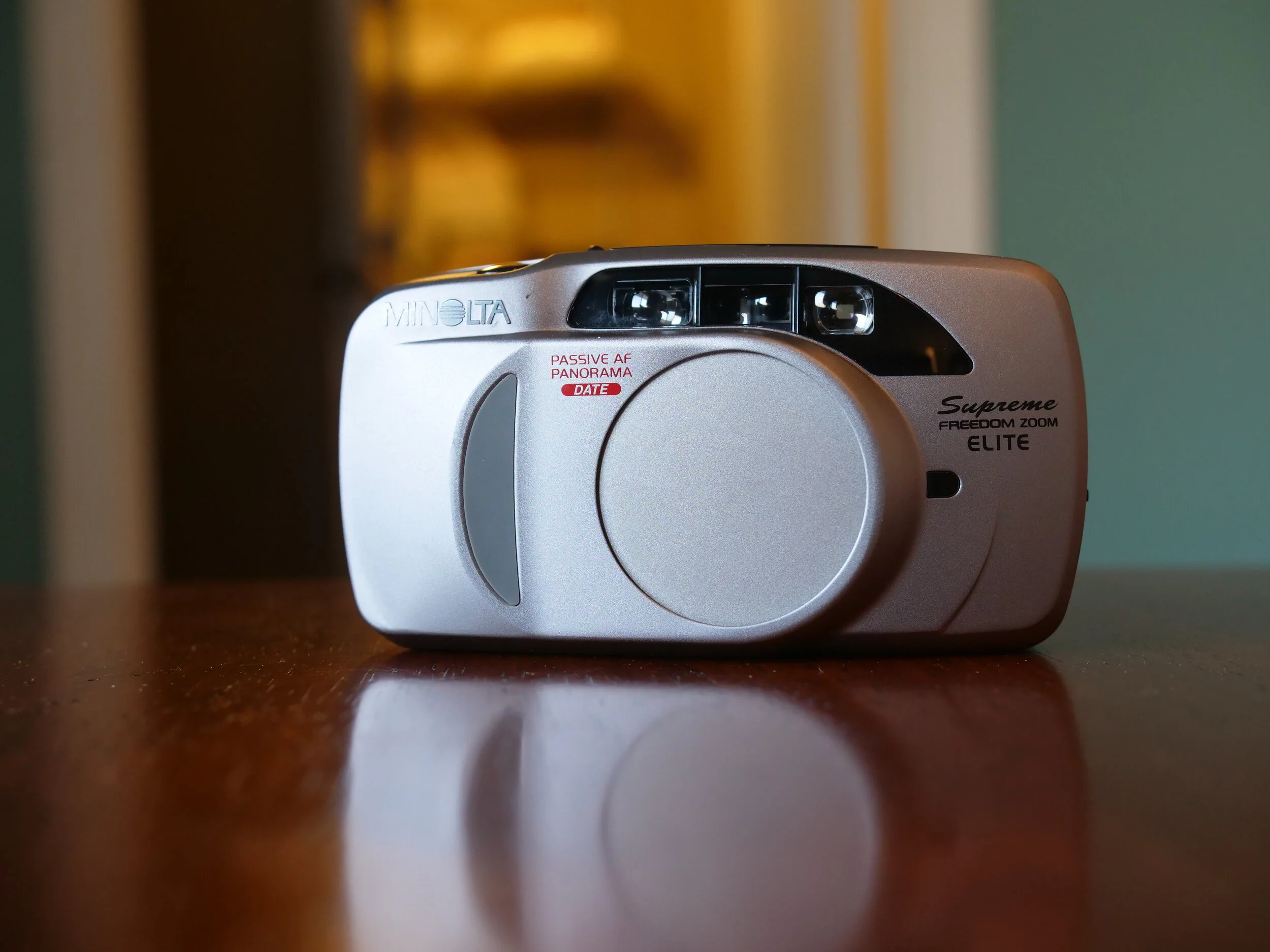 Minolta Supreme Freedom Zoom Elite