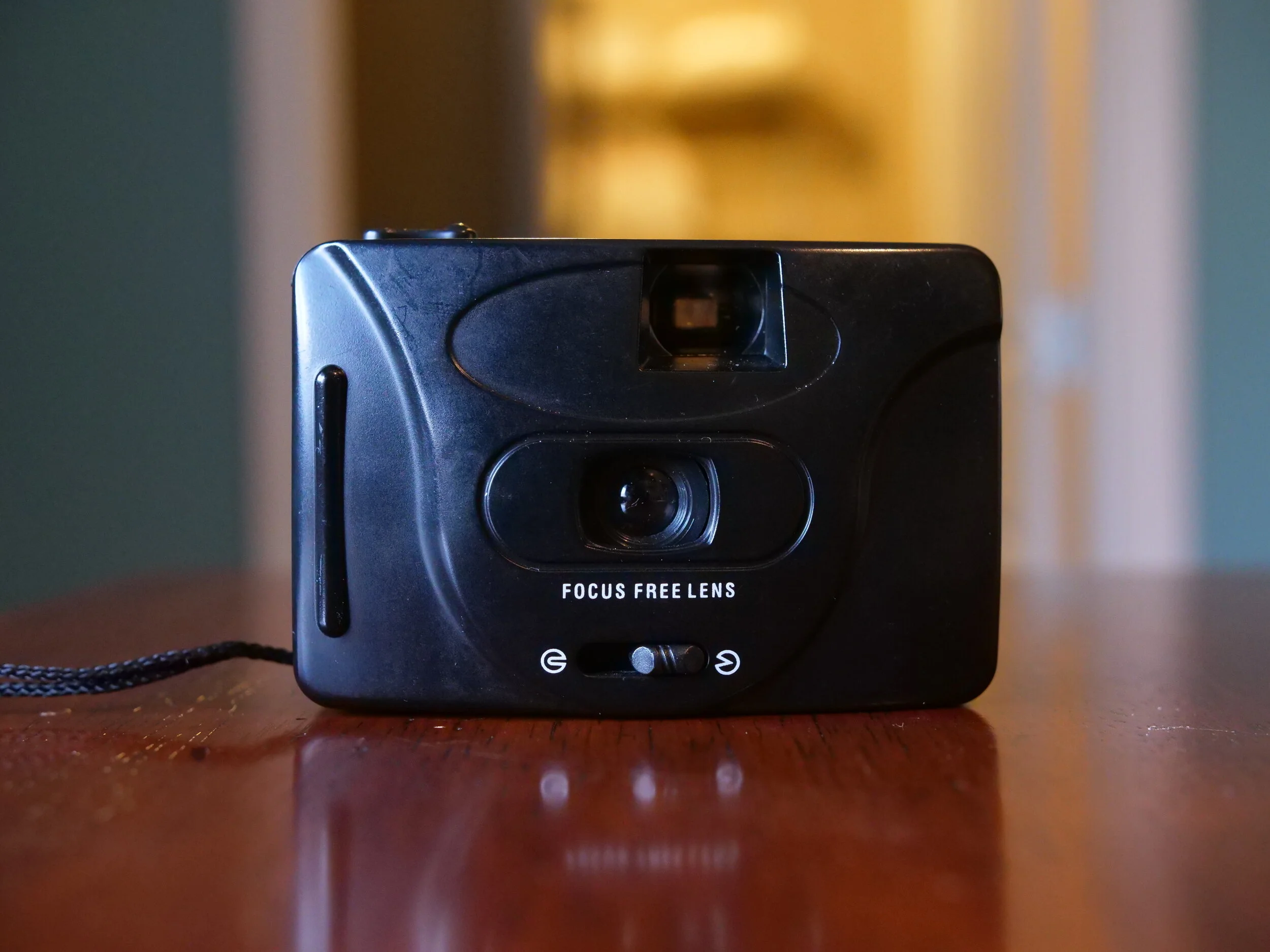 Focus Free Toy Camera