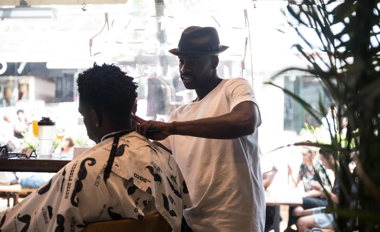 CUTS & TALK @ ARTGANG