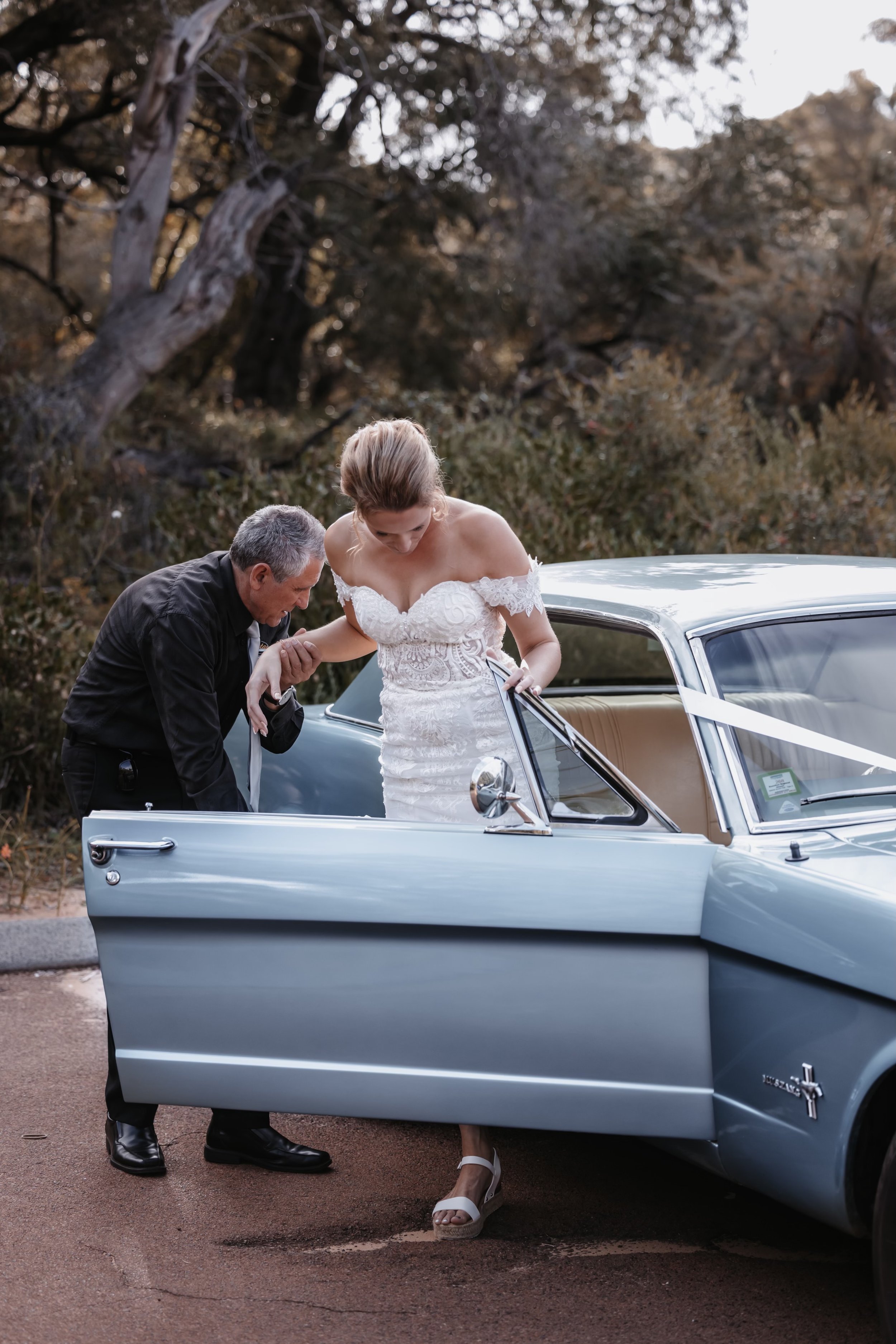 classic-car-hire-anthony-milnes-photography-wedding-mr-mustang-hire-bunkers-beachhouse-margaret-river4.JPG