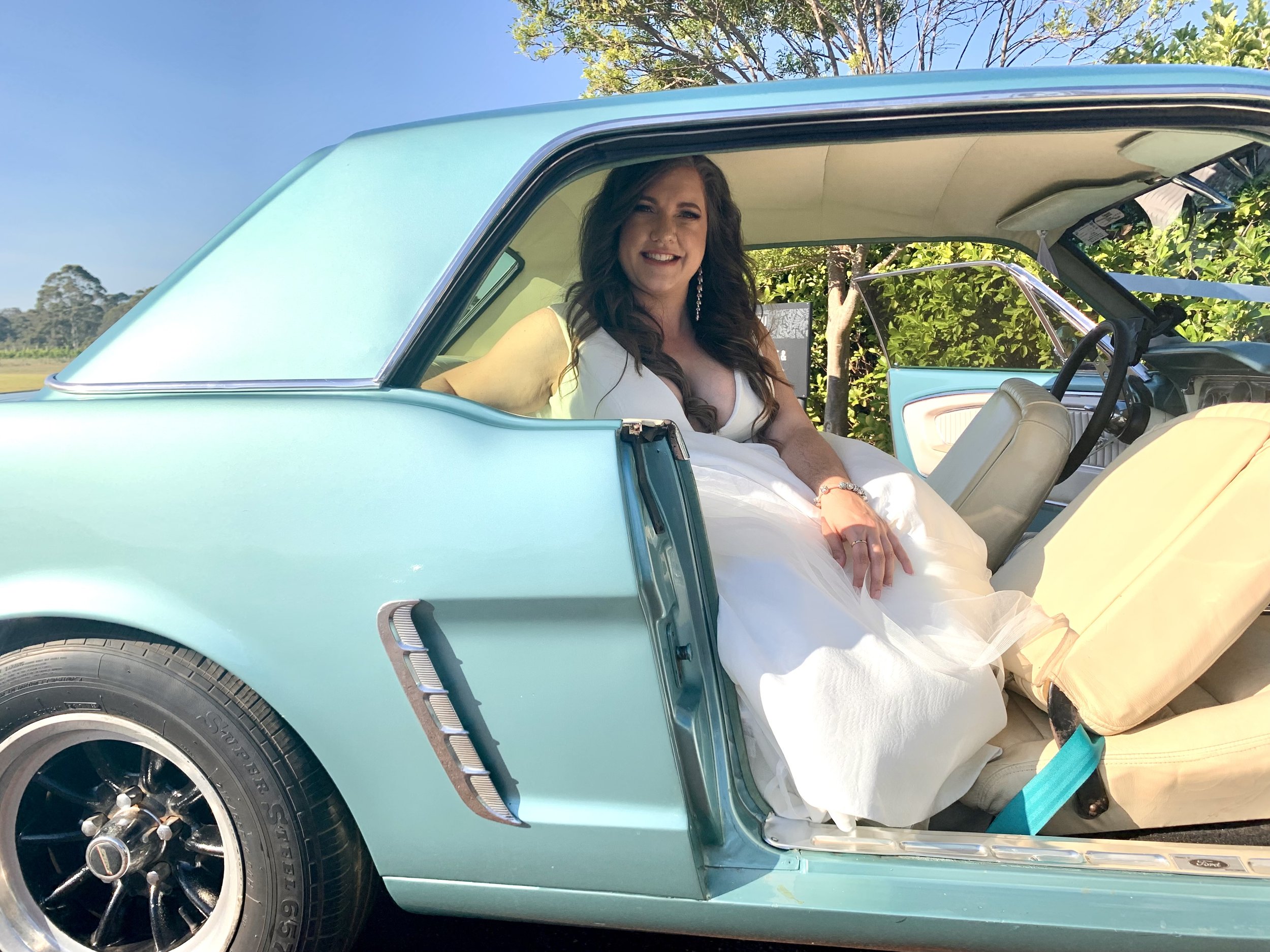 wedding-bride-classic car hire-mustang-margaret river10.JPG