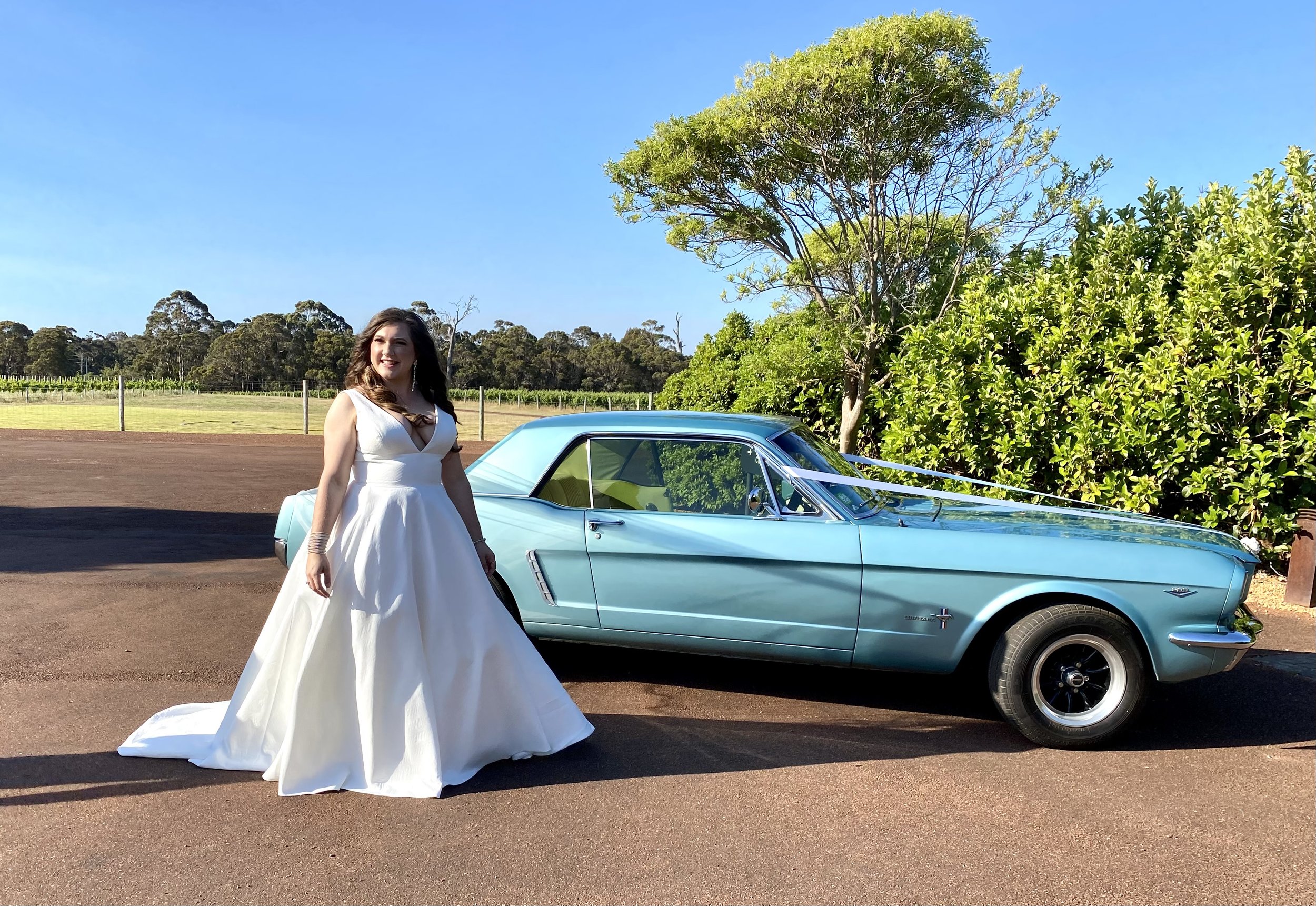wedding-bride-classic car hire-mustang-margaret river.JPG