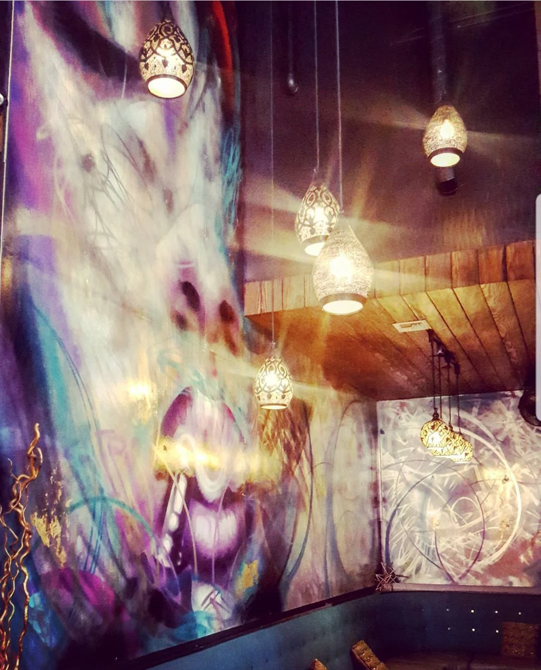 Screenshot_20180910-230118_Instagram.jpg
