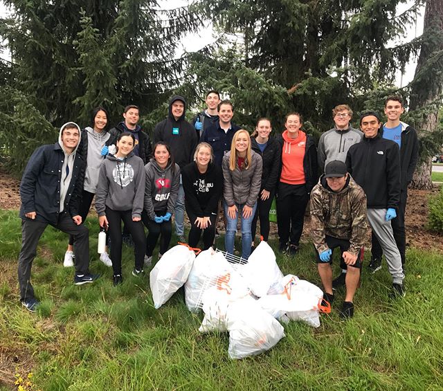 Thanks to everyone who came out and served the Whitworth community today with WSIG! 👍🏼 #cbday2019