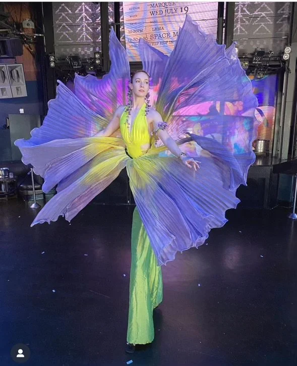 FLORAL MODELS NEW — Show Talent