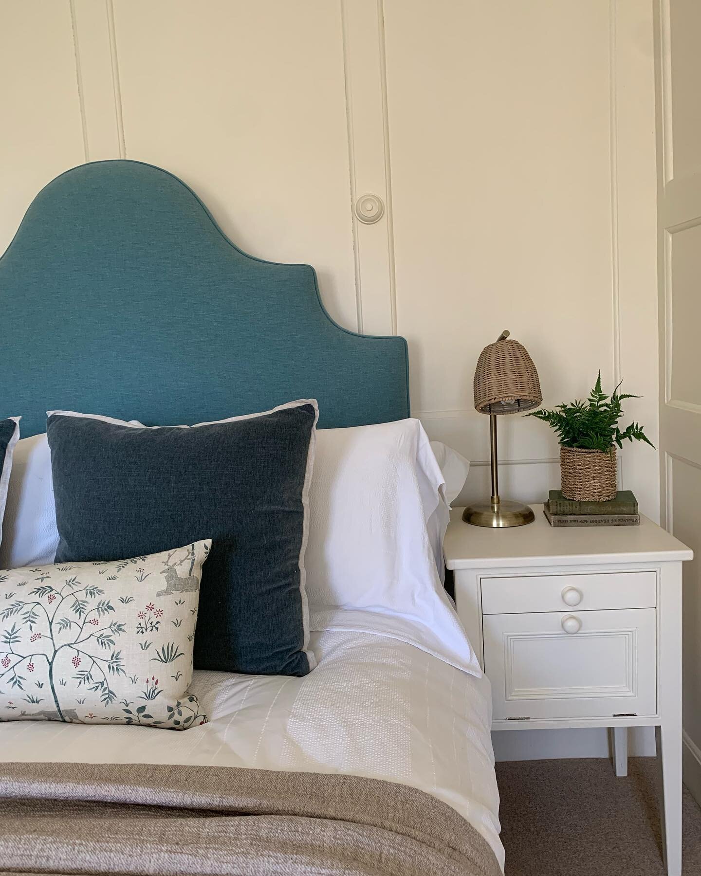 Country House Guest Bedroom 

This room was an absolute pleasure to work on! Having previously transformed another guest bedroom for the same client, I already had ideas on the direction this room would go in. Cosy country vibes, mixing textures thro