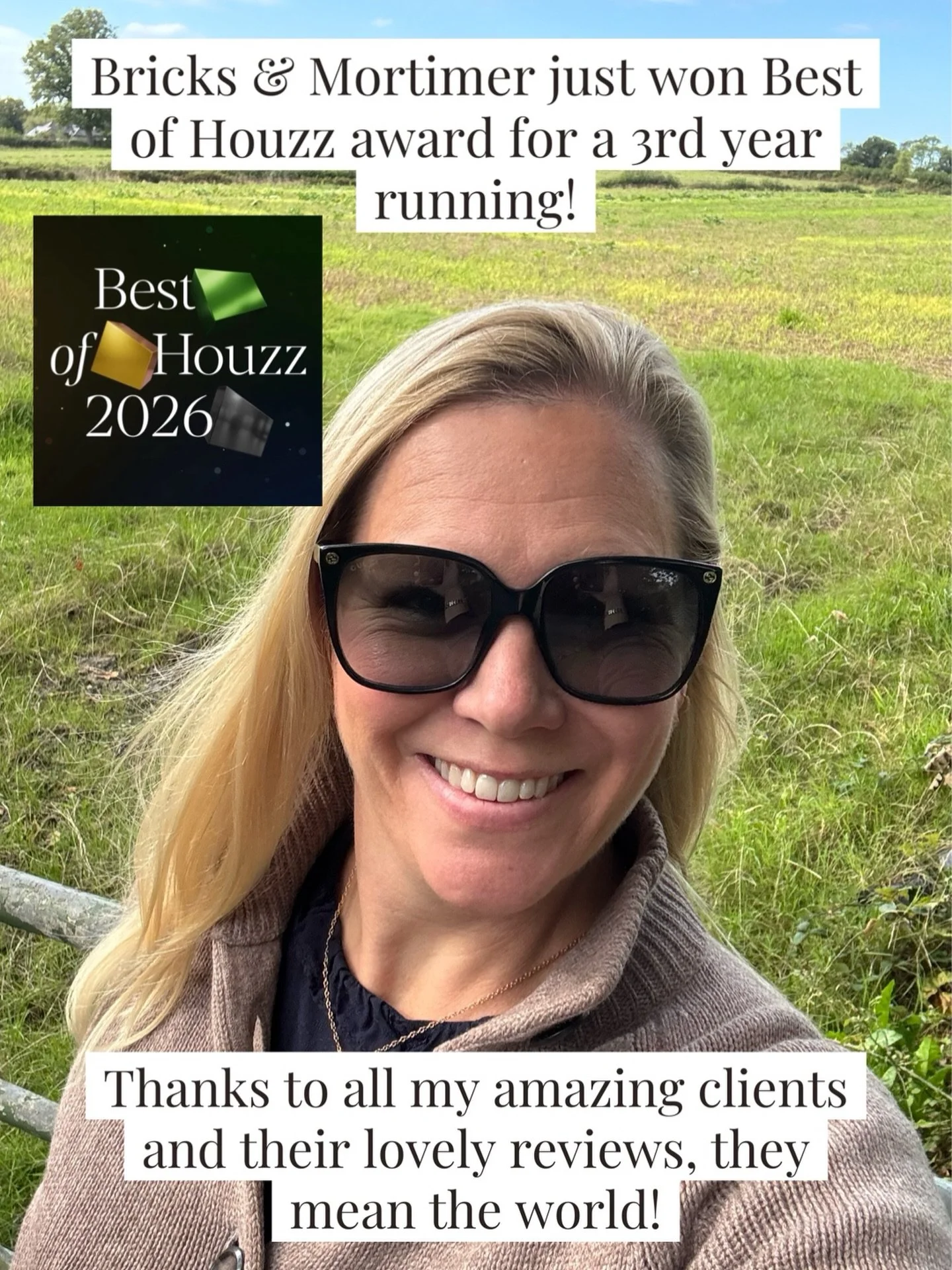 Thrilled to receive Houzz Best In Service for a 3rd year running. Awards like this mean so much to small design business like mine. 
Thank you to my fabulous clients for their rave reviews and @houzzpro @houzzuk for recognising them with this award ☺