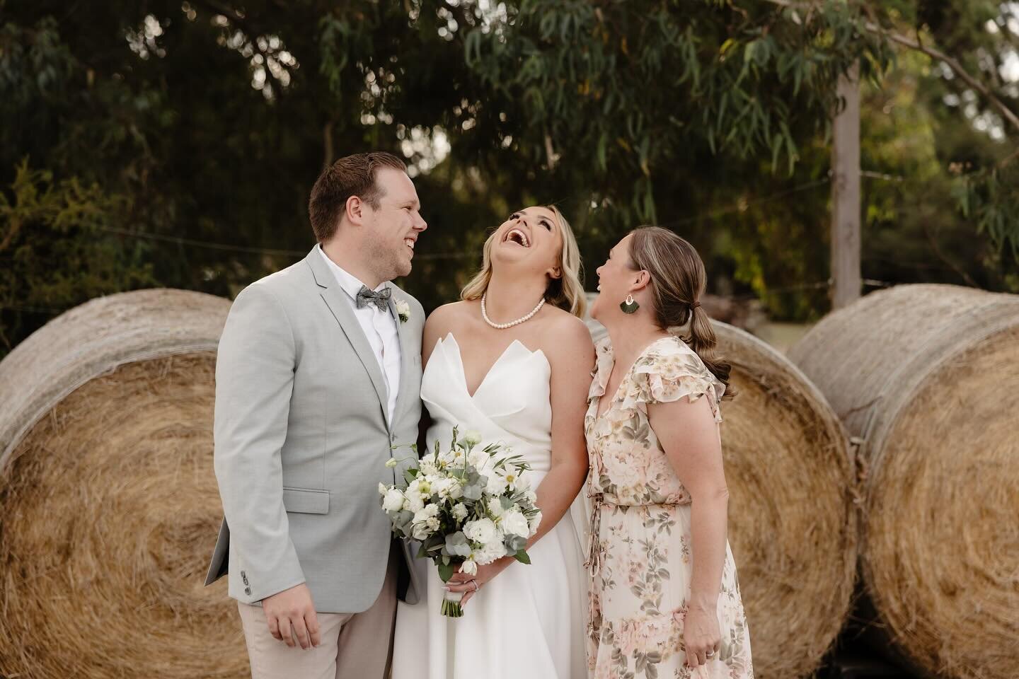 ~Some love ❤️ ~

Thankyou so so much for everything. It was absolutely perfect 🥰 here are a few shot Keoni popped in our sneak peaks! 

@keonijoyphotography
@erhn.trl 
@acaciaridgewinery 
@wearepaperhearts