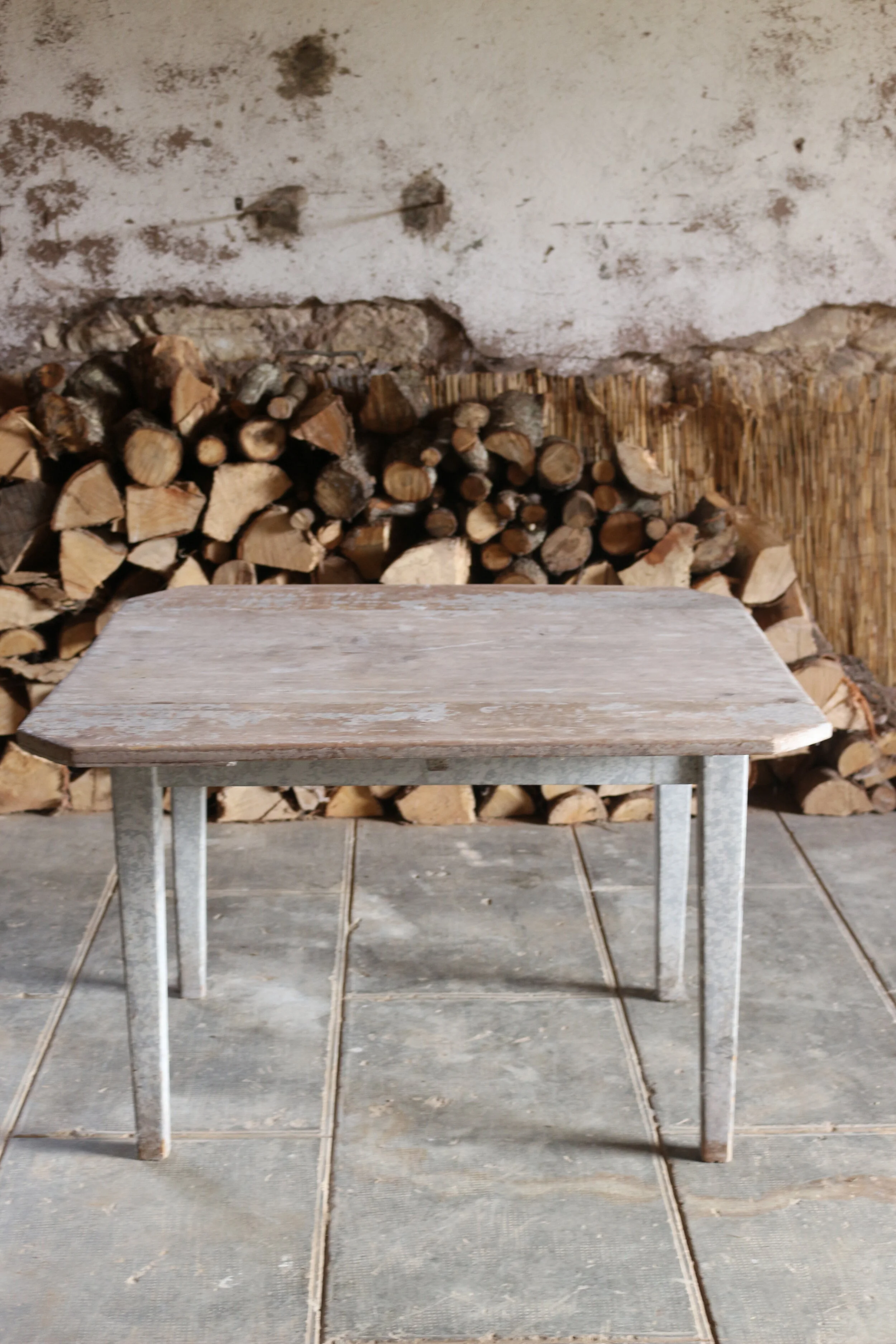 Table de ferme patinée blanche à ralonge