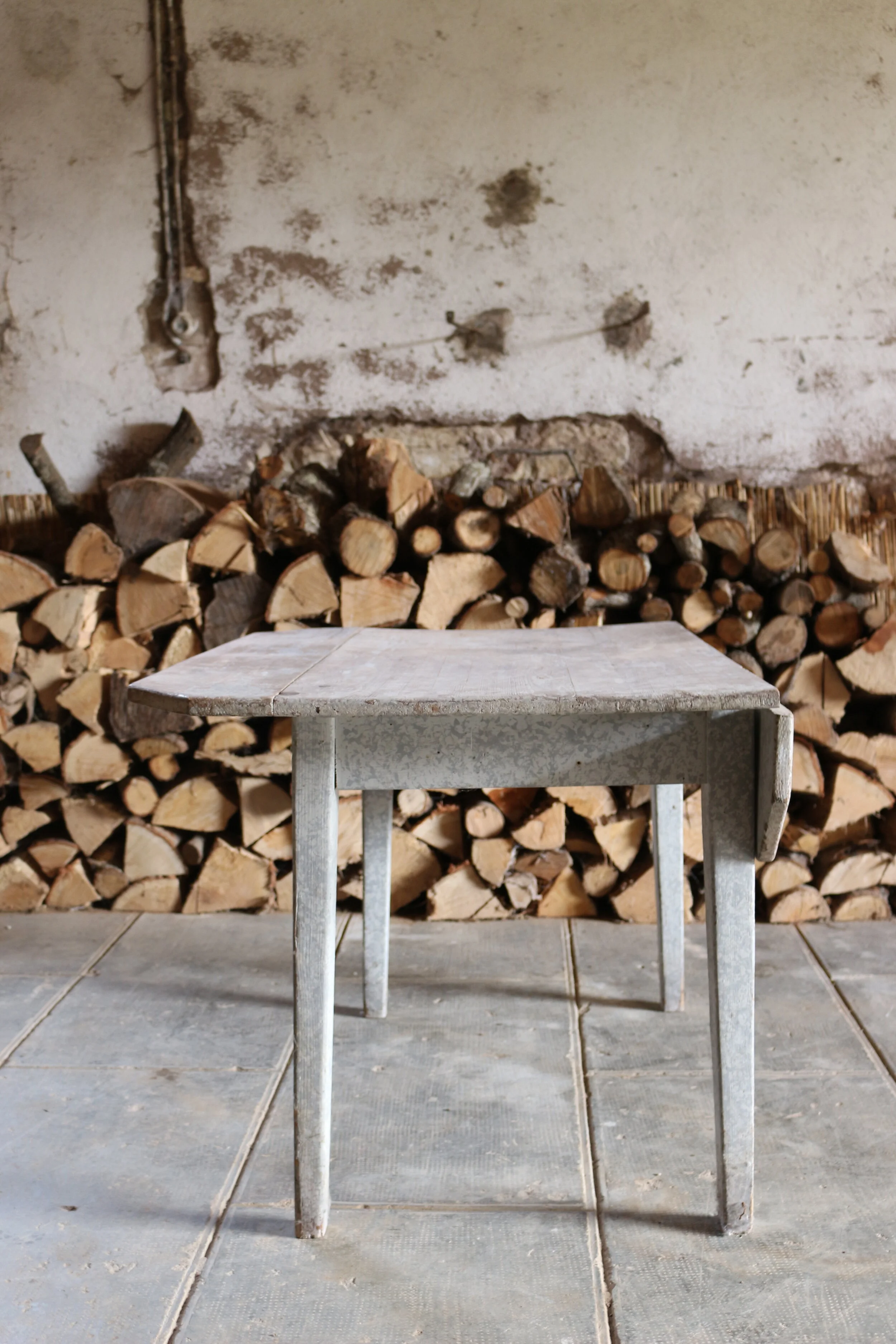 Table de ferme patinée blanche à ralonge