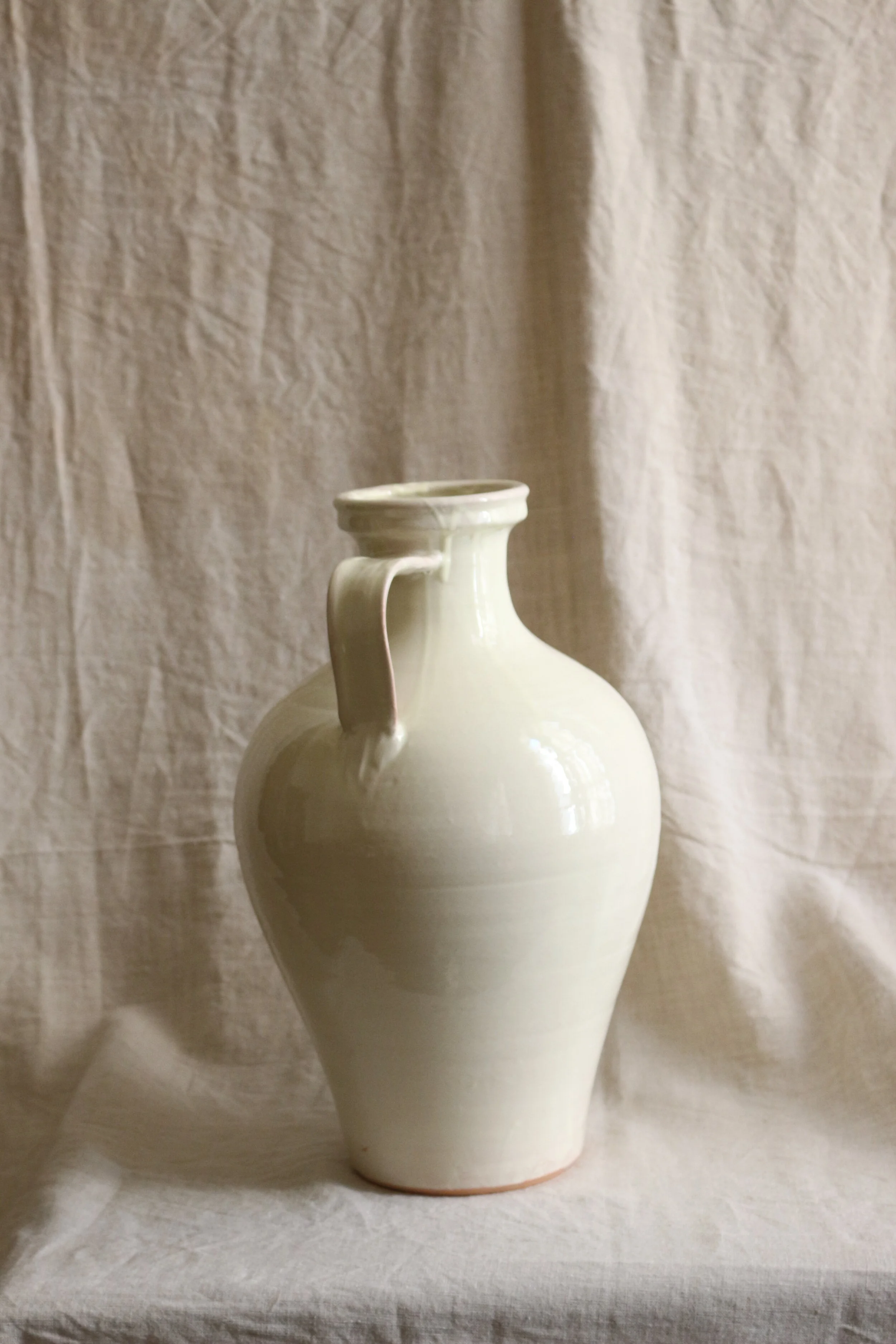 Doux Août - Céramiques La Tierra - Cantaro emaillé écru - grand modèle