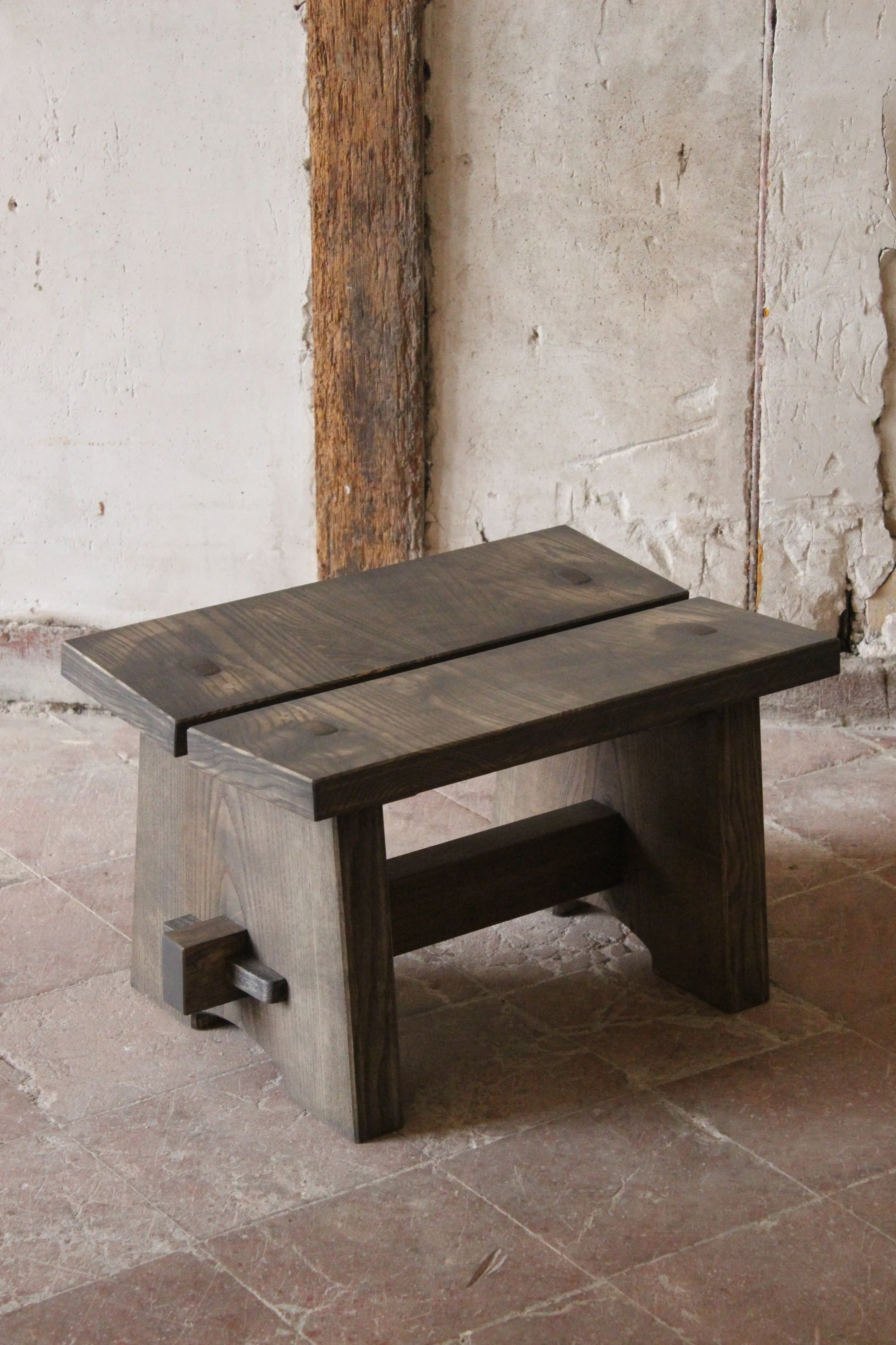 Tabouret Templo - Javier Macias Design x Doux Août