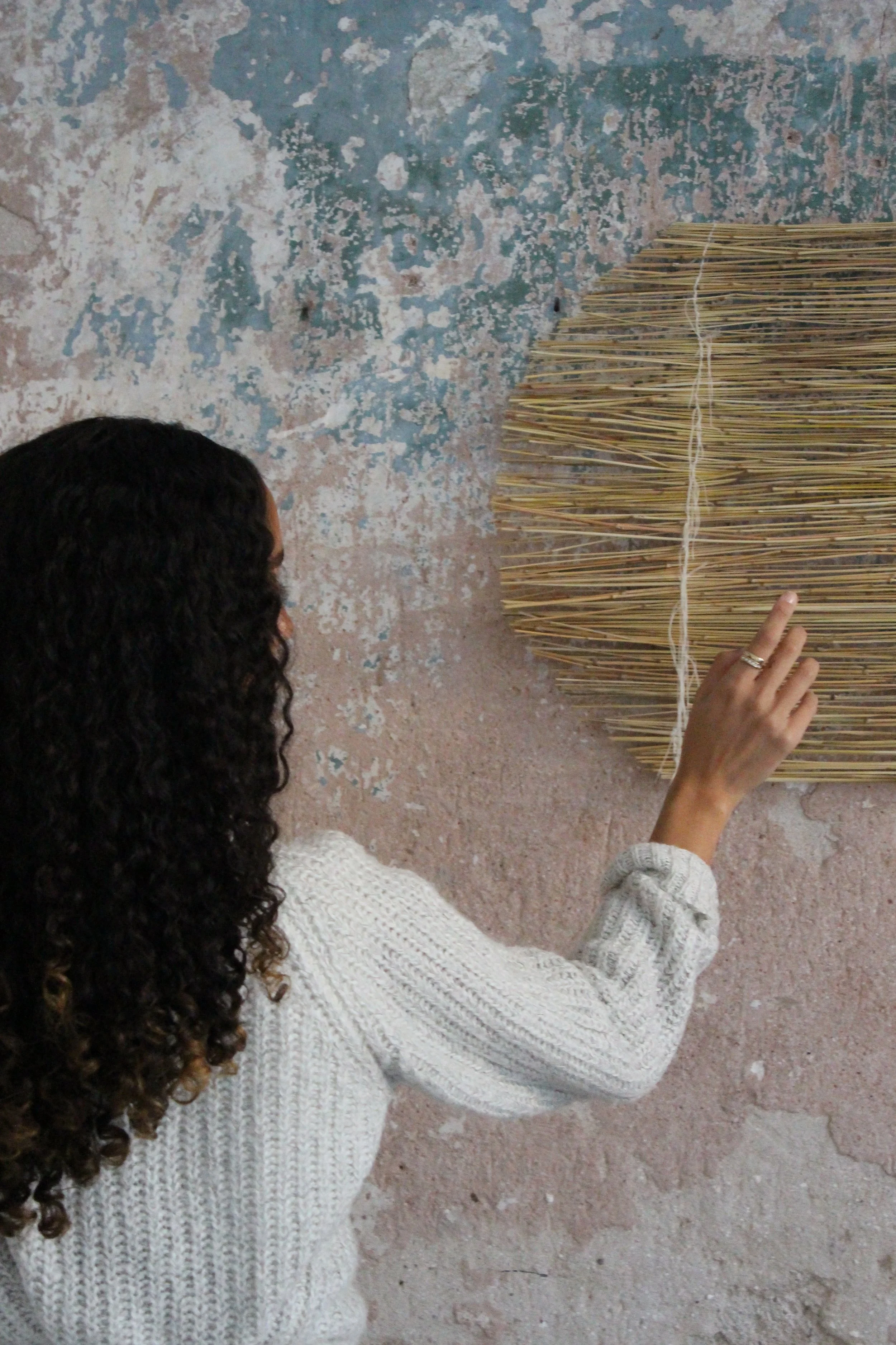 Large Straw Mural Kayla Ether