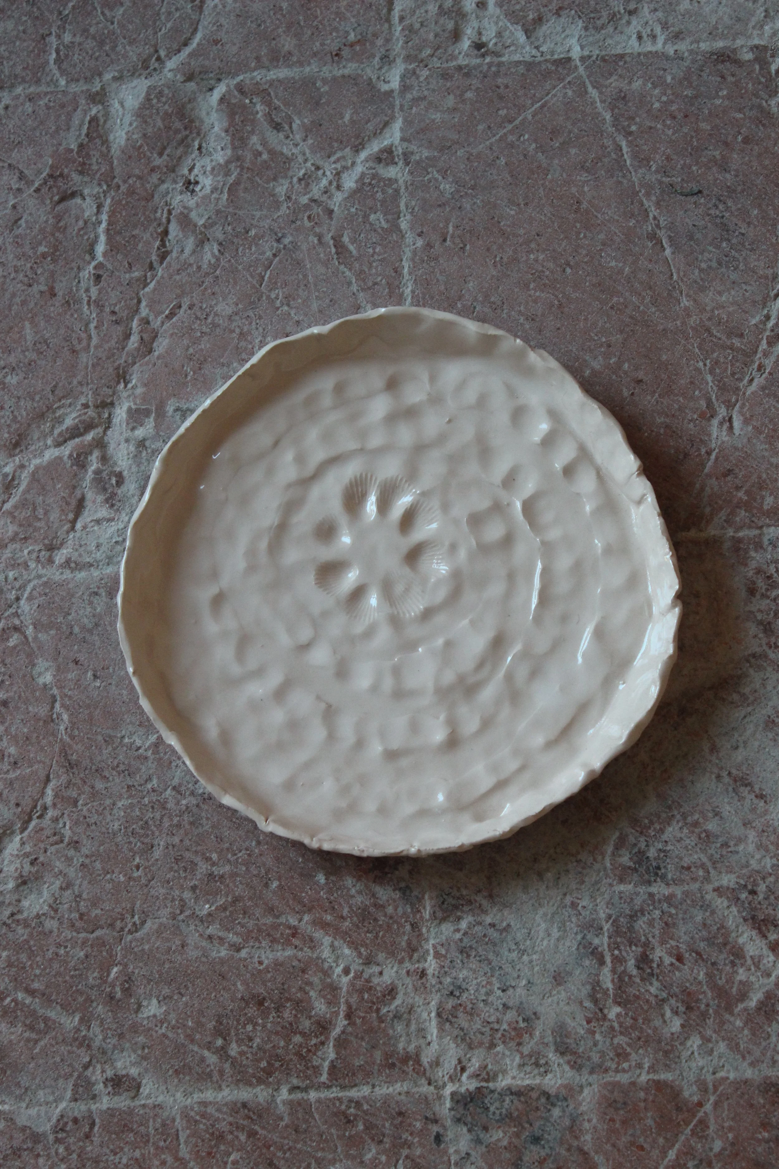 Assiette céramique Mathieu Gaspar Doux Août