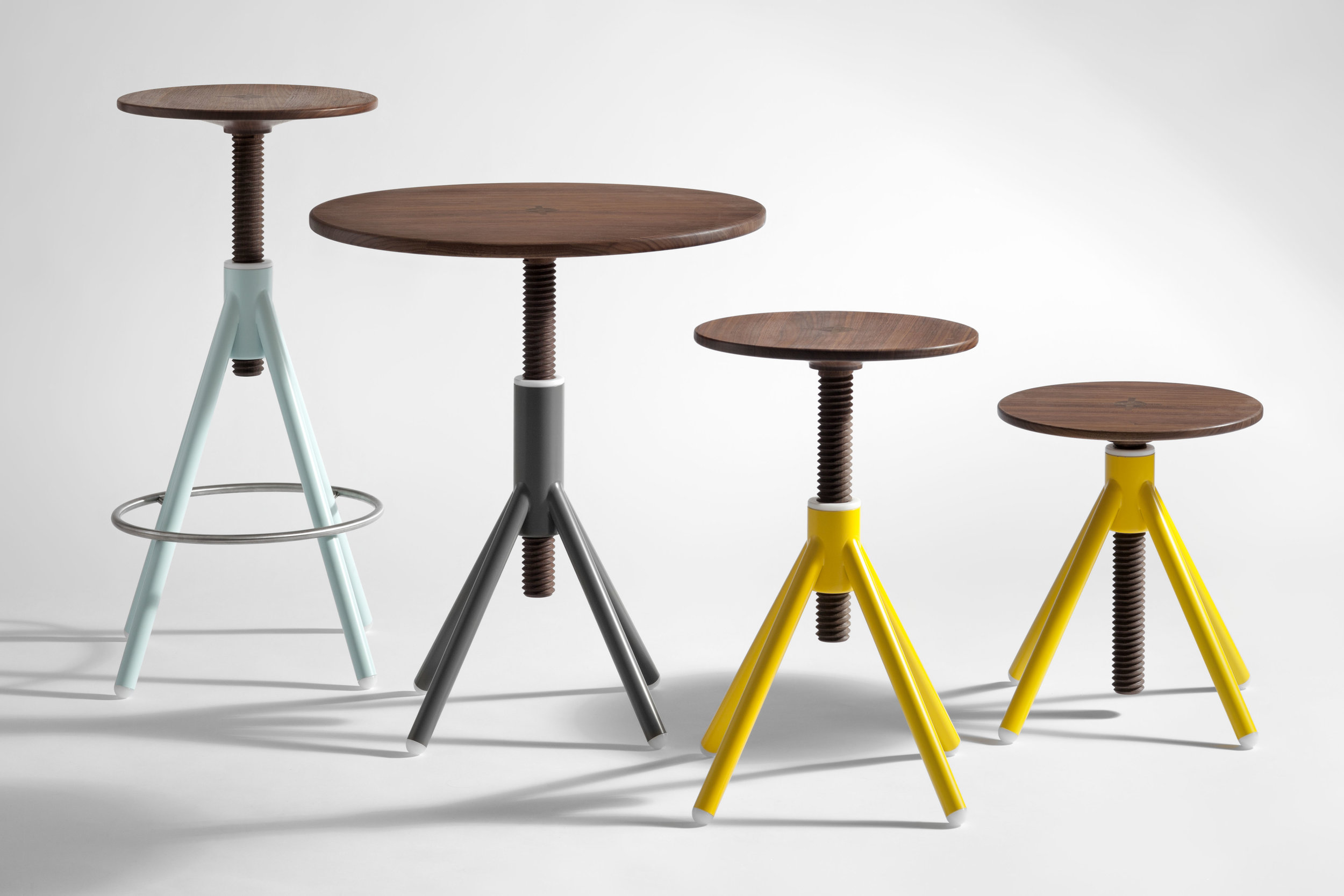 04_thread-family-stool_furniture-design_coordination-berlin.jpg