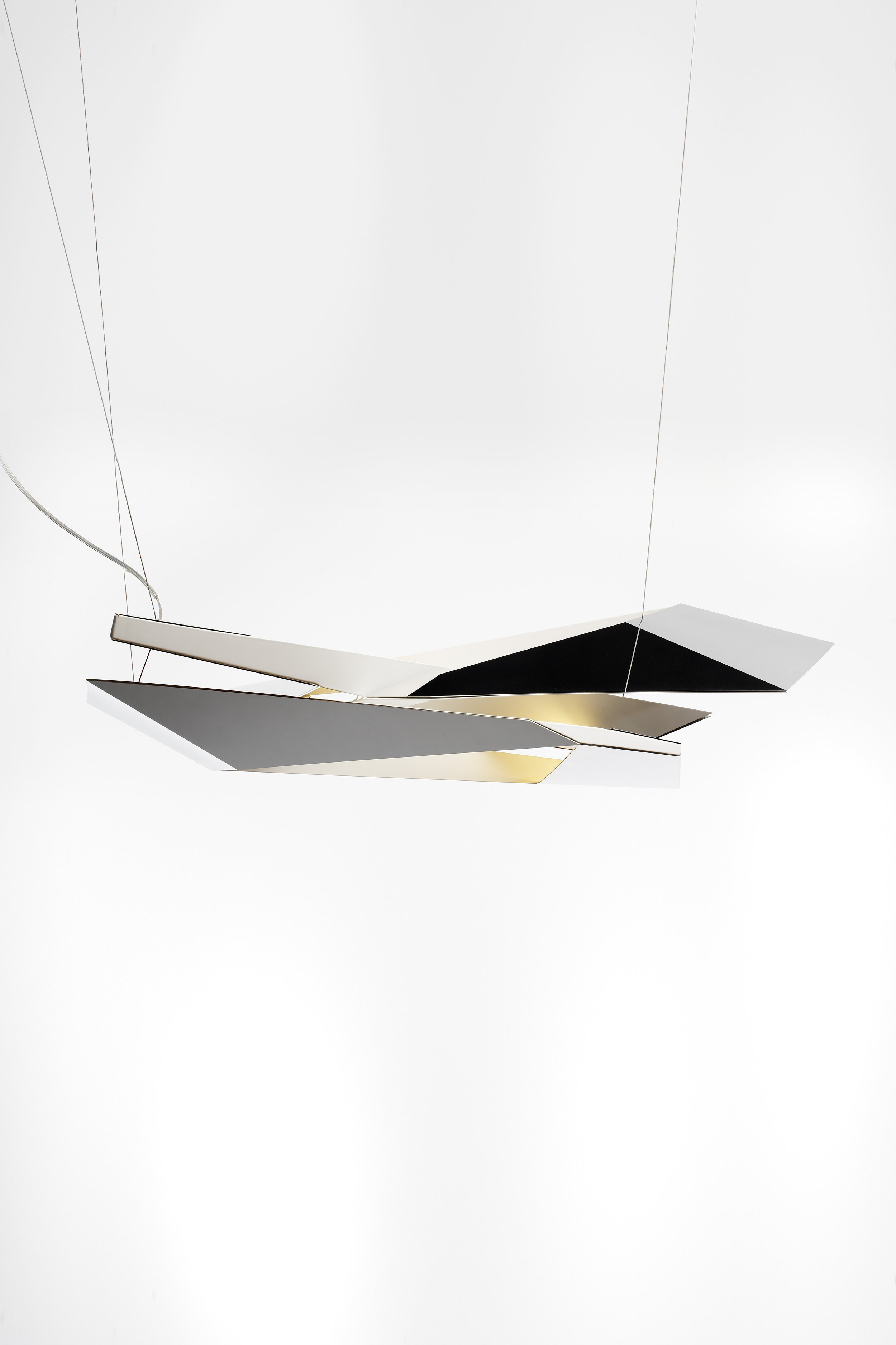 polygon-crash-light_lighting-design_coordination-berlin_00.jpg