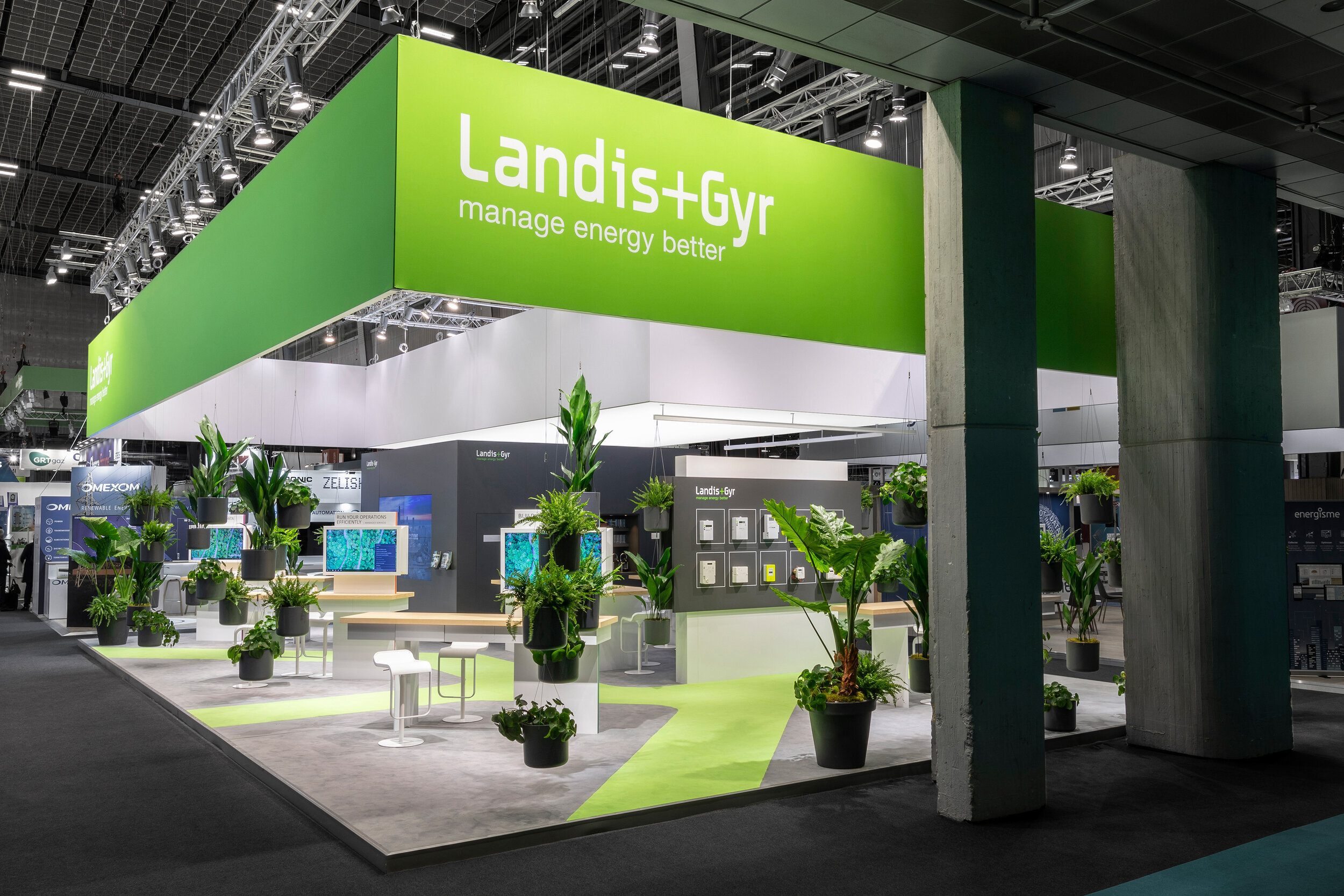 landis-gyr_exhibition-design_coordination-berlin-01.jpg