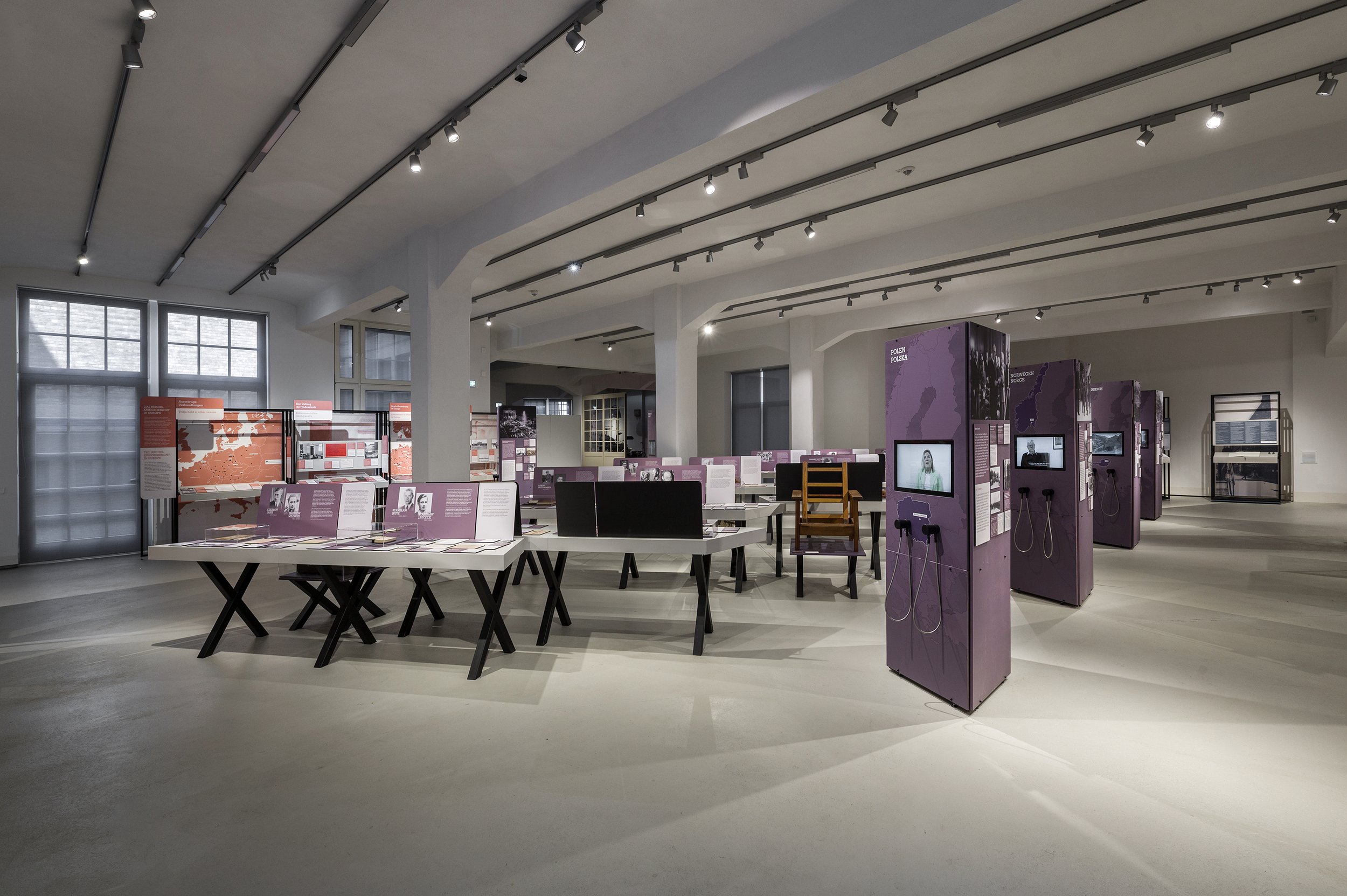 Reichskriegsgericht_Wanderausstellung_exhibition-design_coordination-berlin_04.jpg