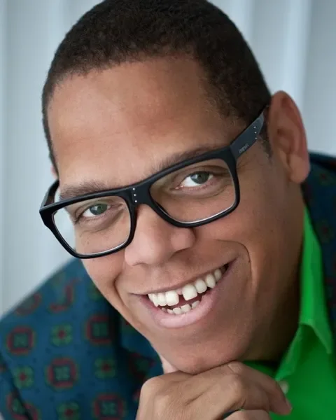 Warren - Funny Farm Greg Morton Comedy Show