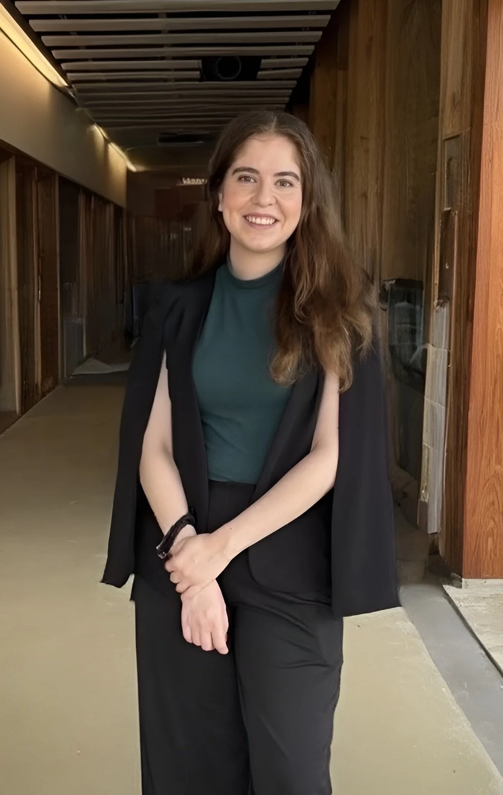 Klara Hofer, društvo VTIS