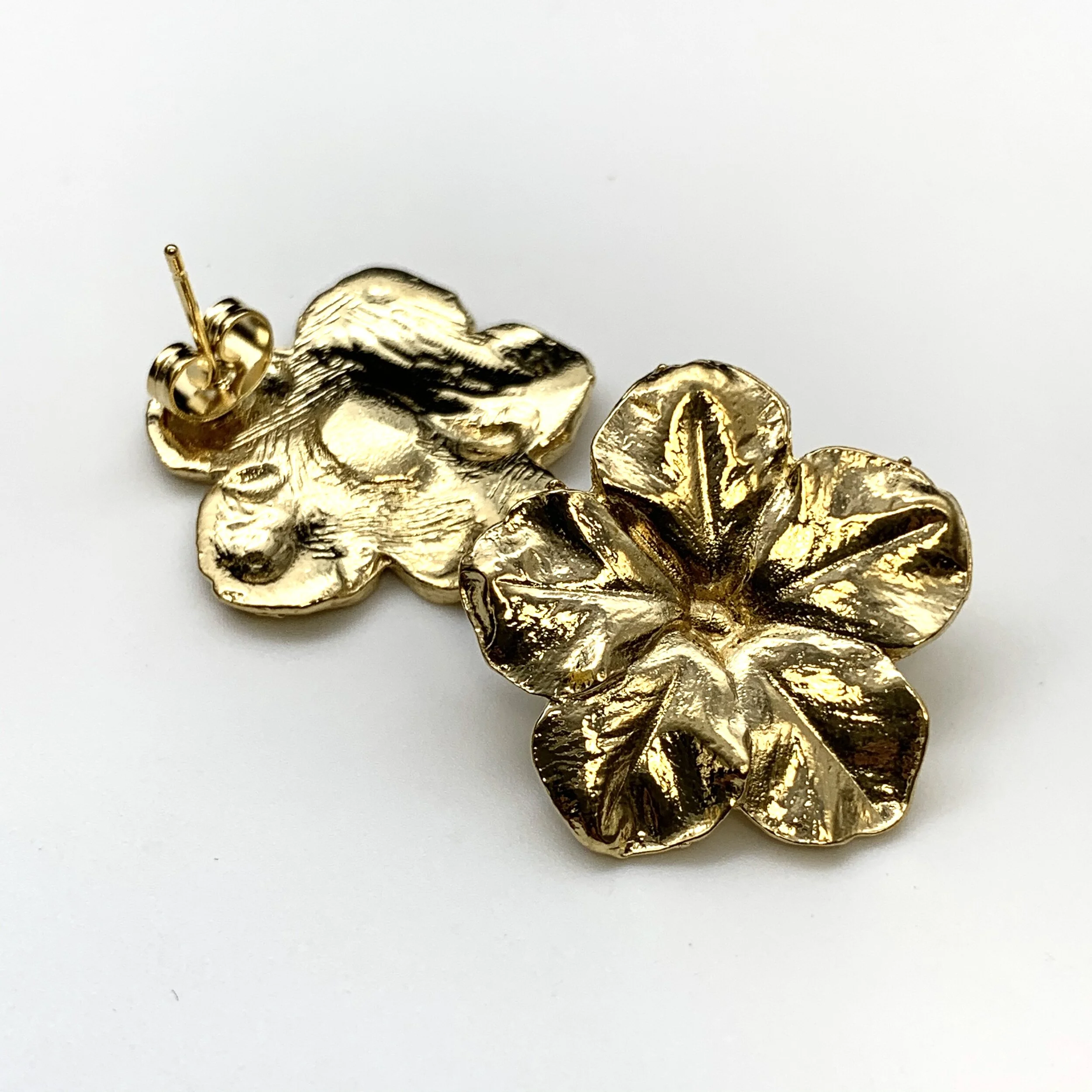 A48F0321-FBD8-4CD2-9F61-F252A2BA2106