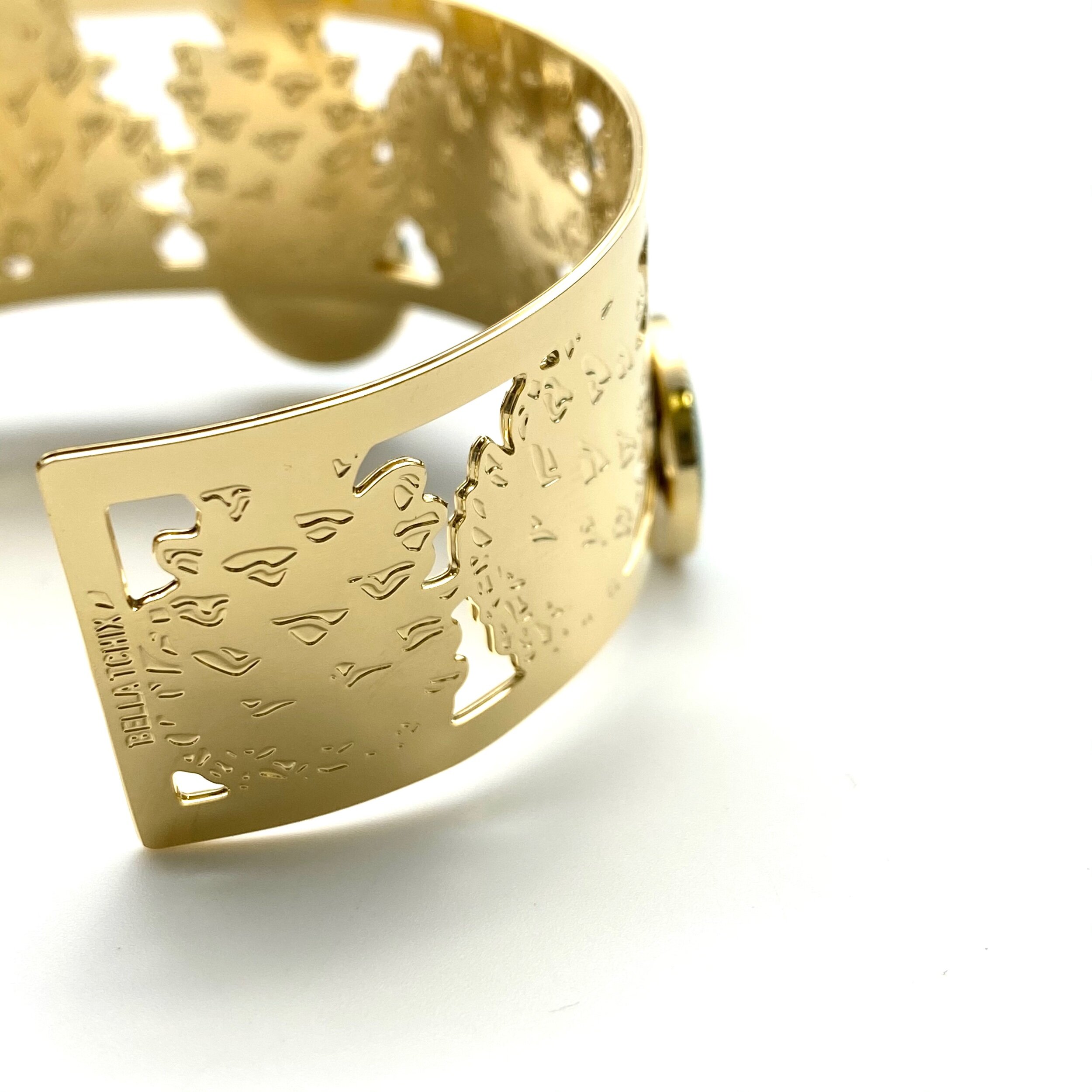 2704DC8D-A77E-45A3-A4C7-6BFAD2F756AA