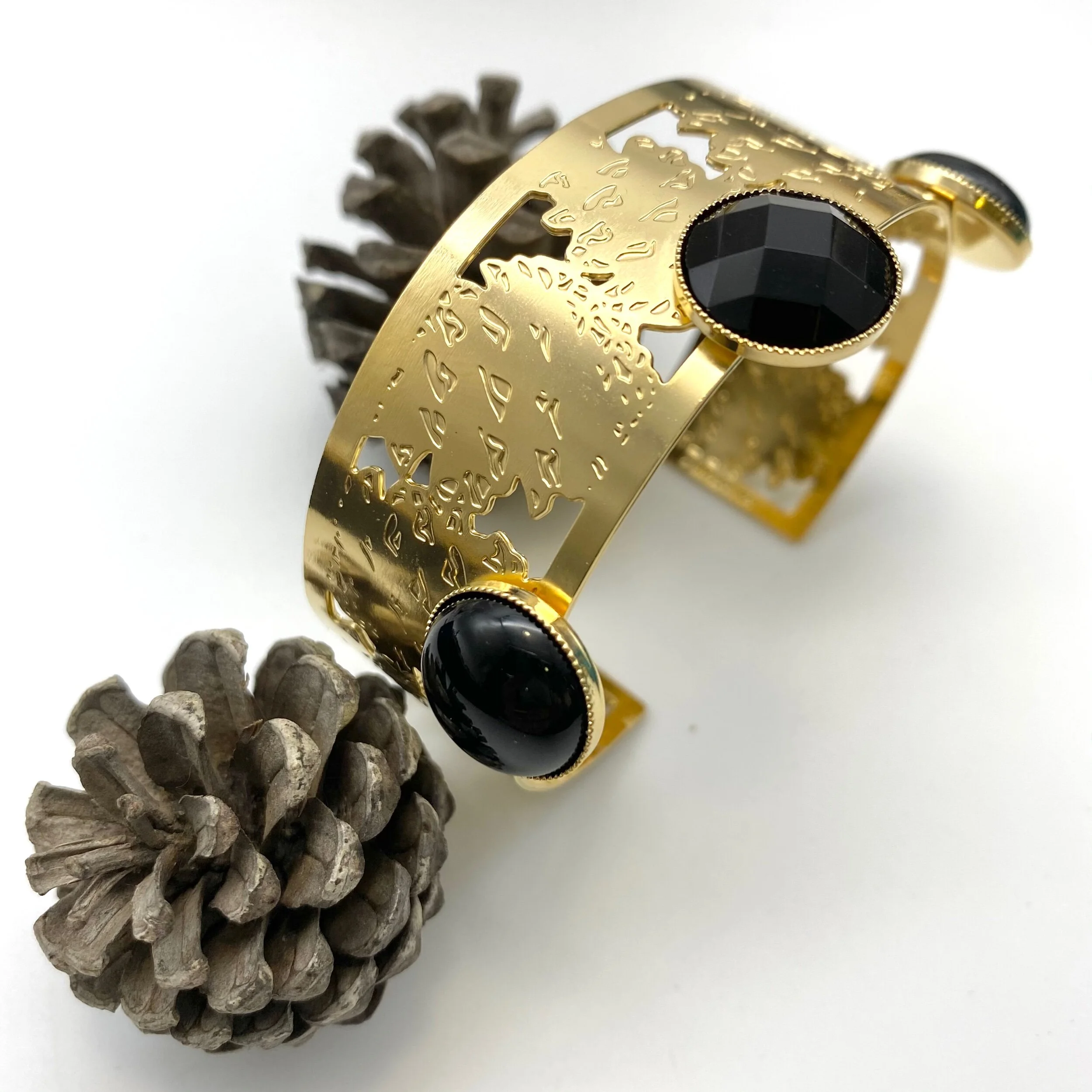 FFEA625A-D30C-4027-8799-1A252EF4753A