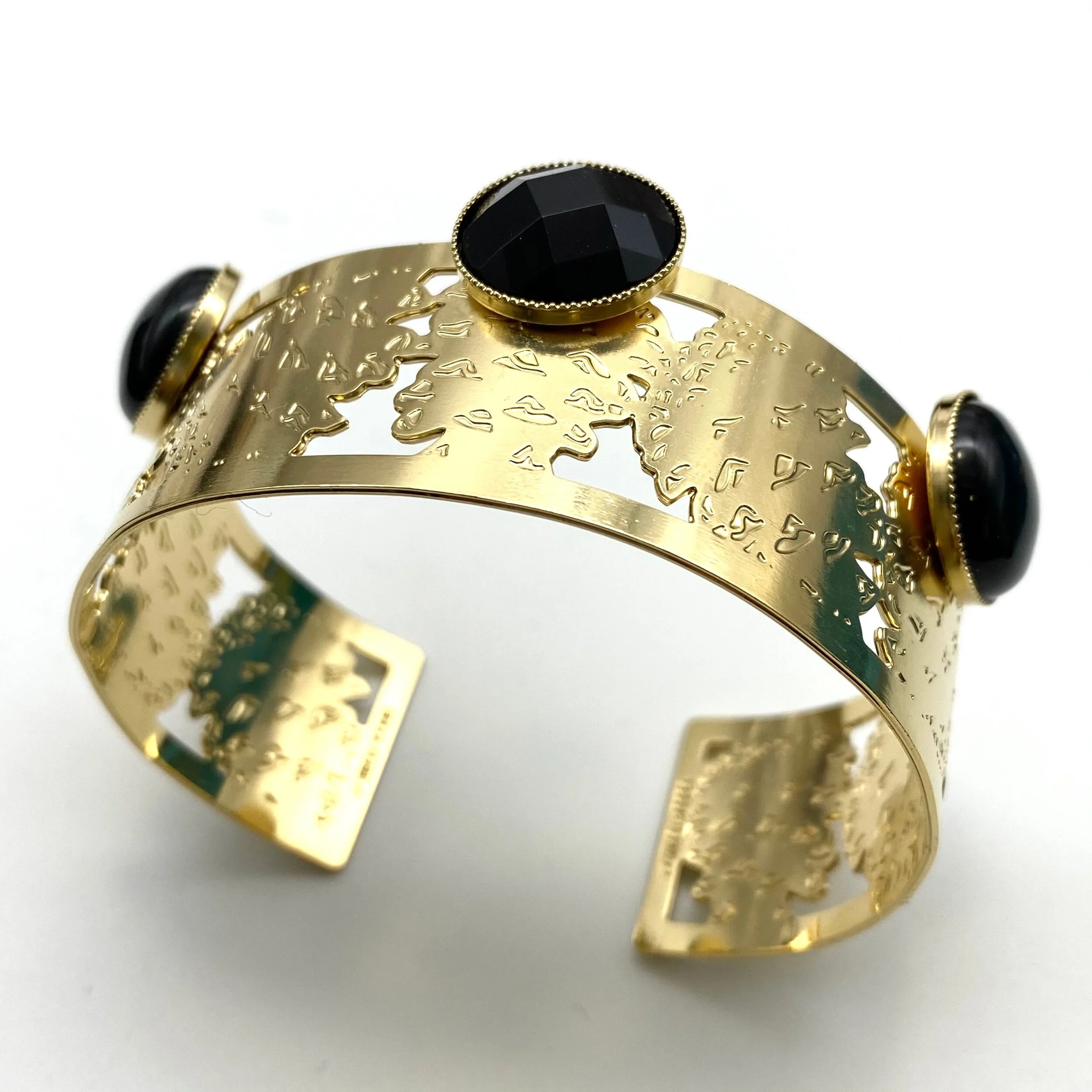 B62BE277-8E96-42A2-A2A3-745C0E231398