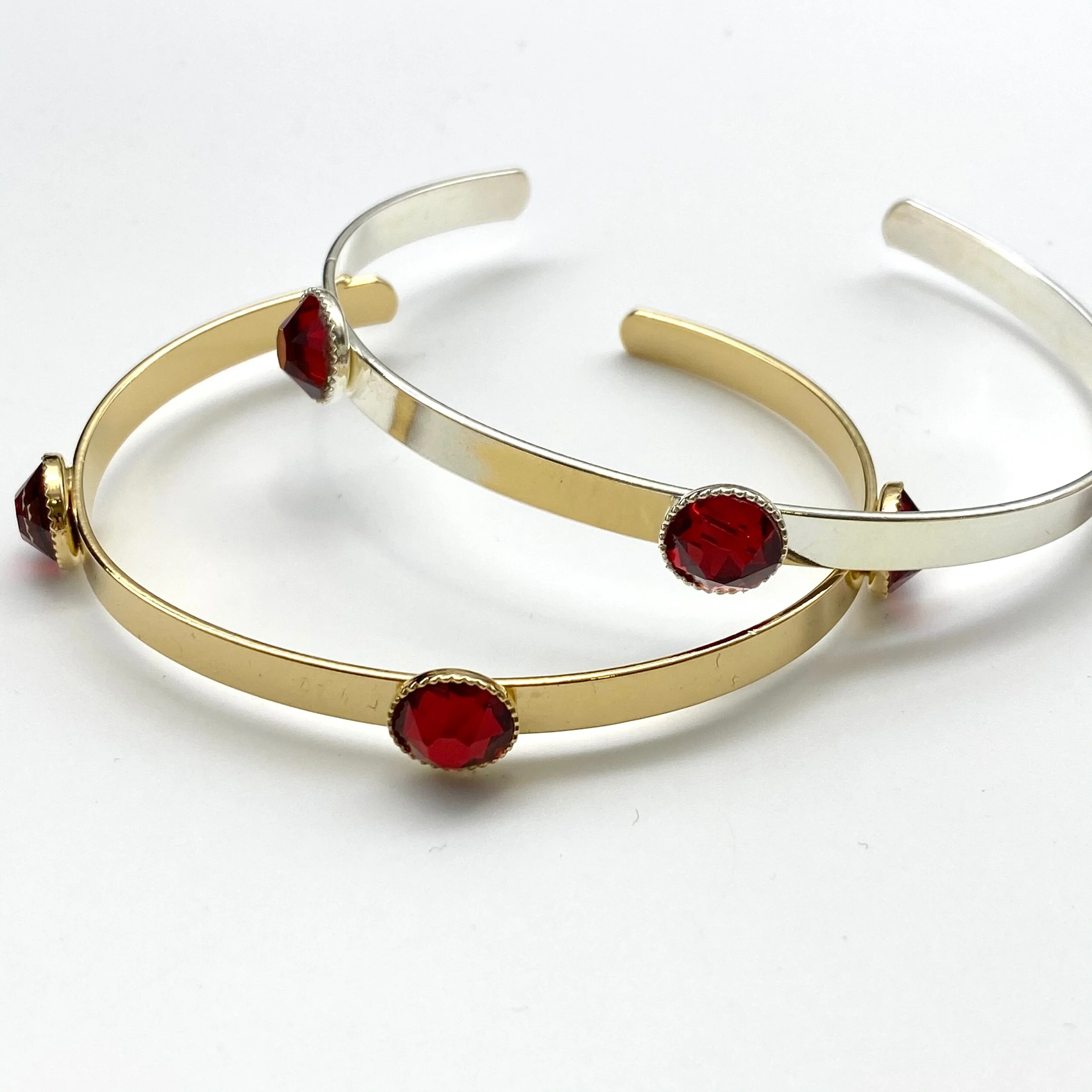 EB9C350B-676E-4761-82D6-D77B76D6A333