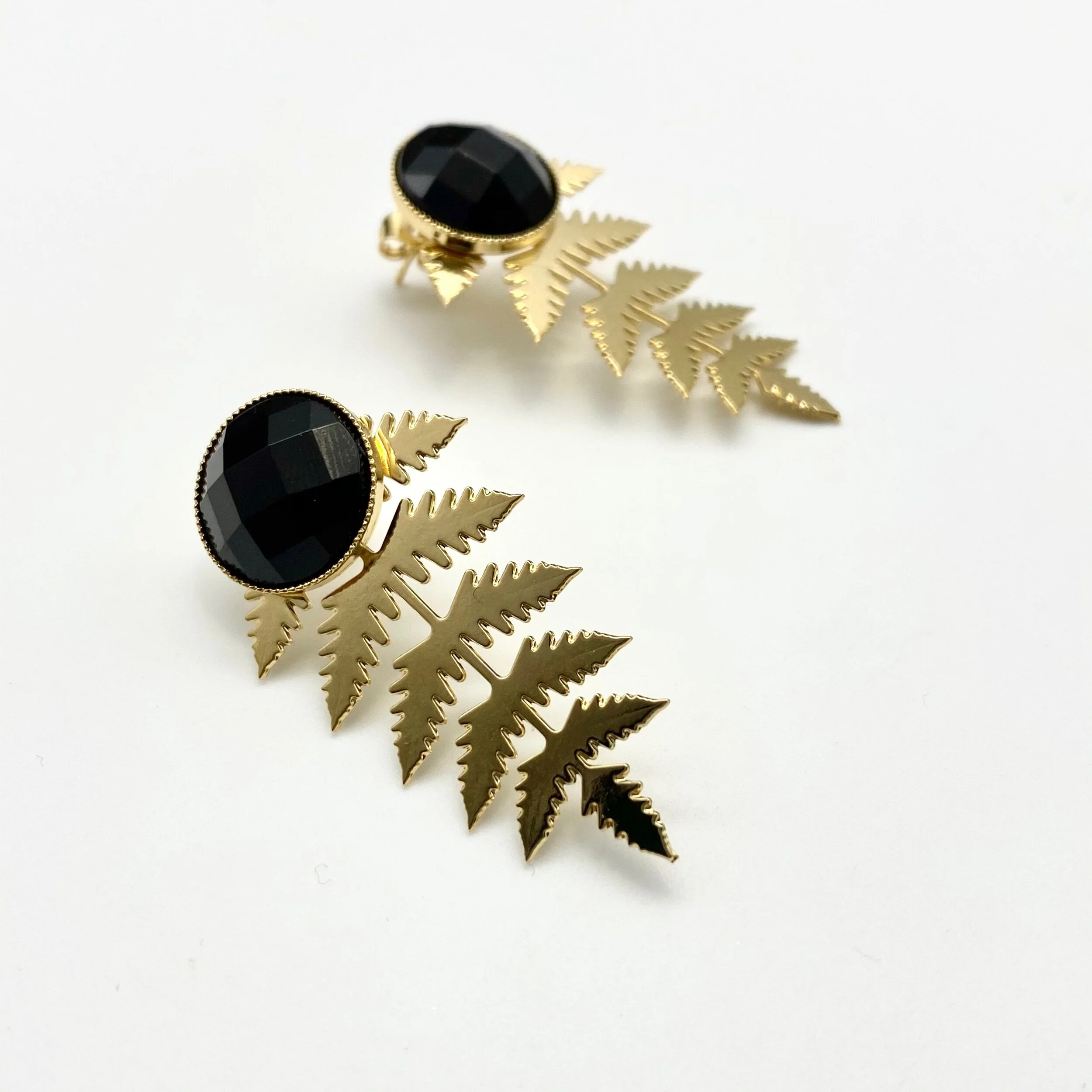 A4674B97-2F0F-4FE7-8EFE-E6578C974A75