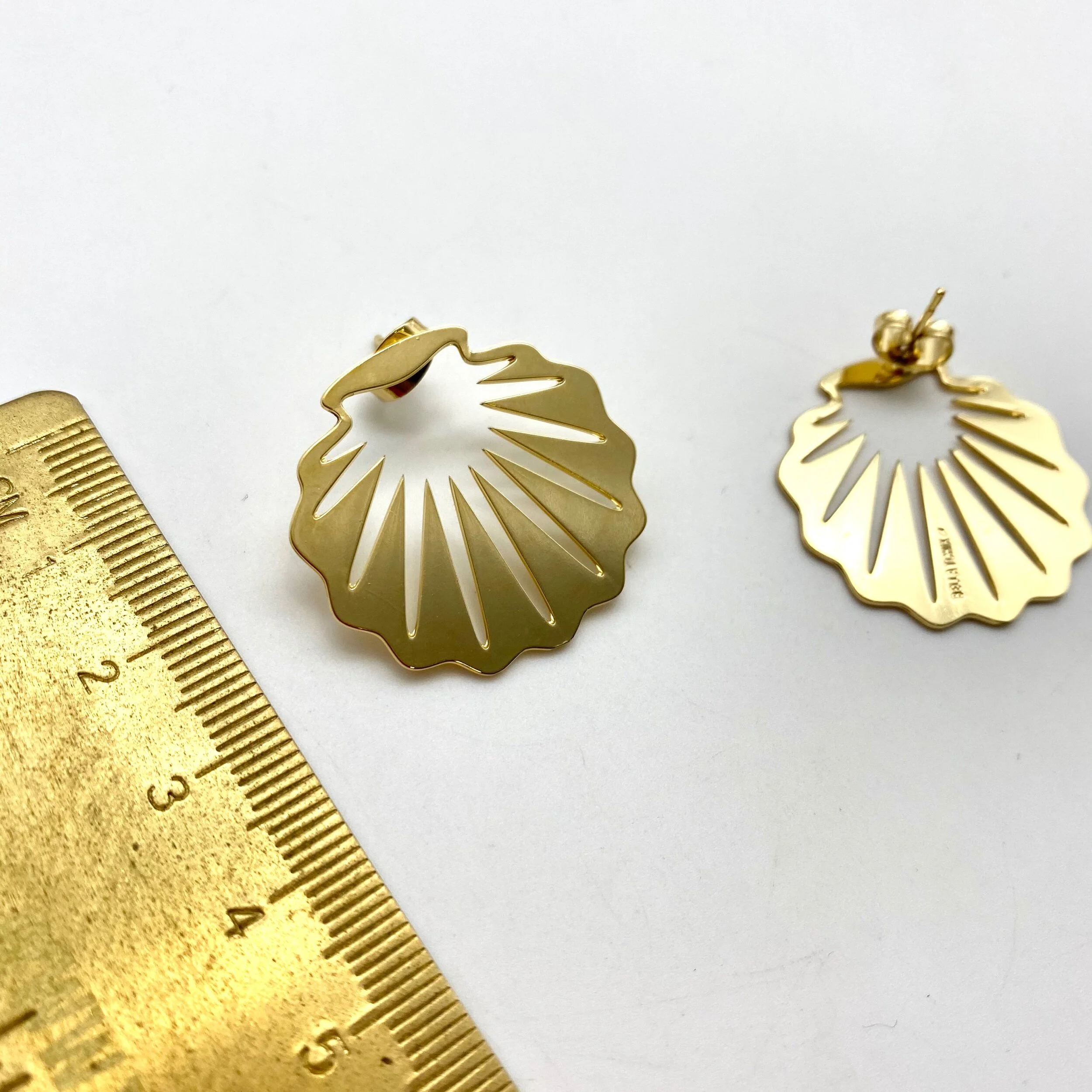 87DD83F4-5238-46D5-9AA3-6A9565078493