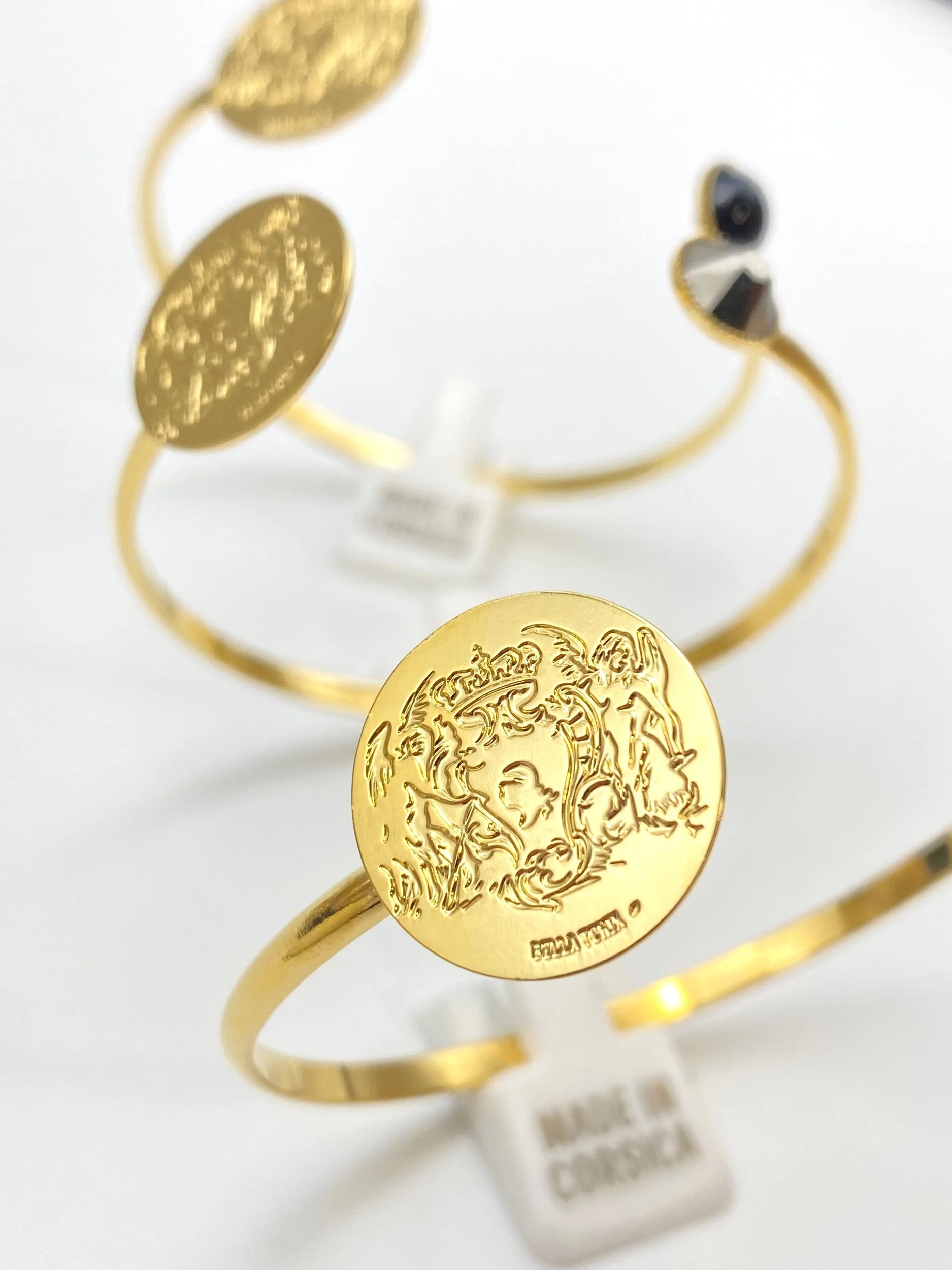 753932FE-299E-461A-A8A3-77733AEFE1E7