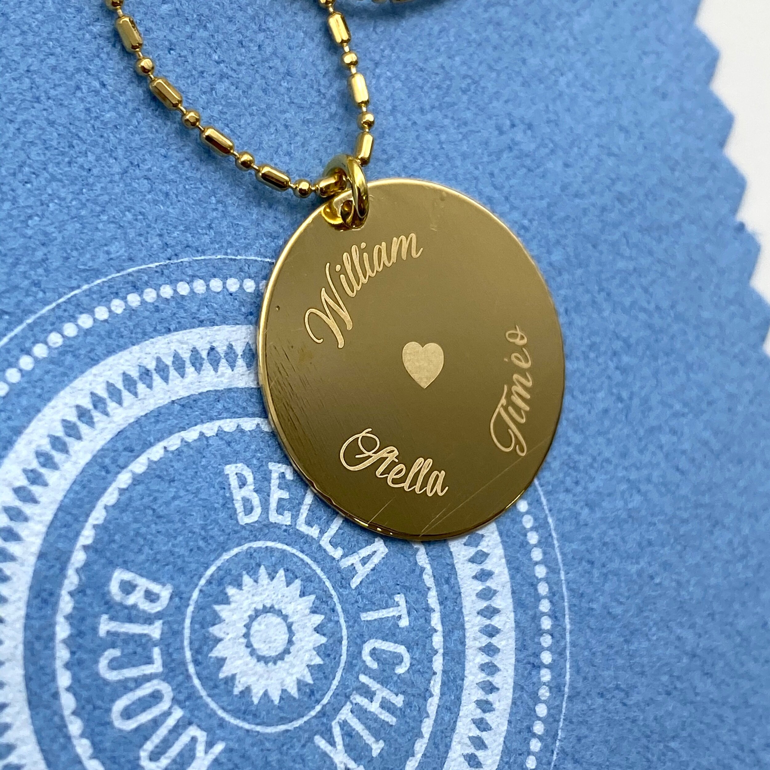 90F165A4-864F-485B-BB40-2B11D12F0E82