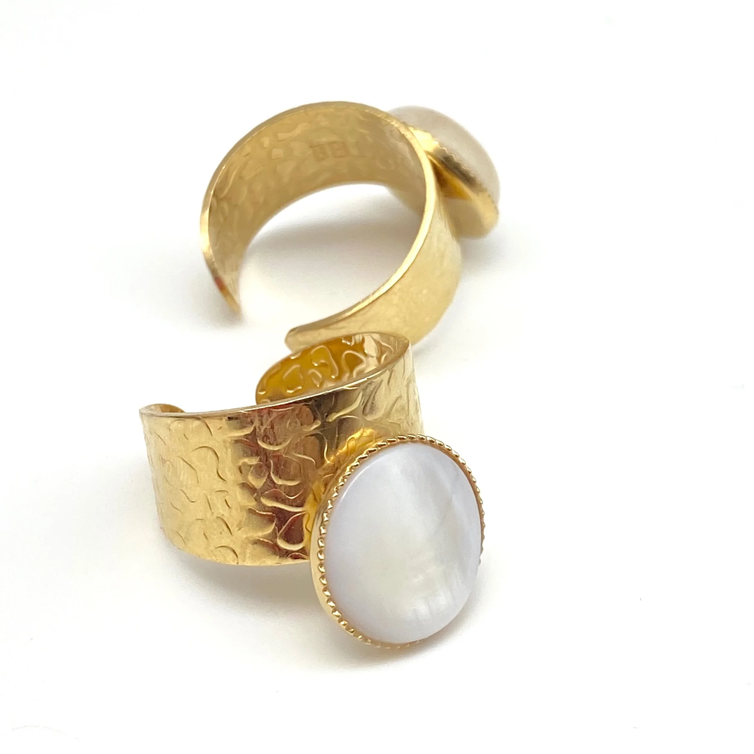 66AC1E61-FFE6-45EF-AAA7-C558585A2F10