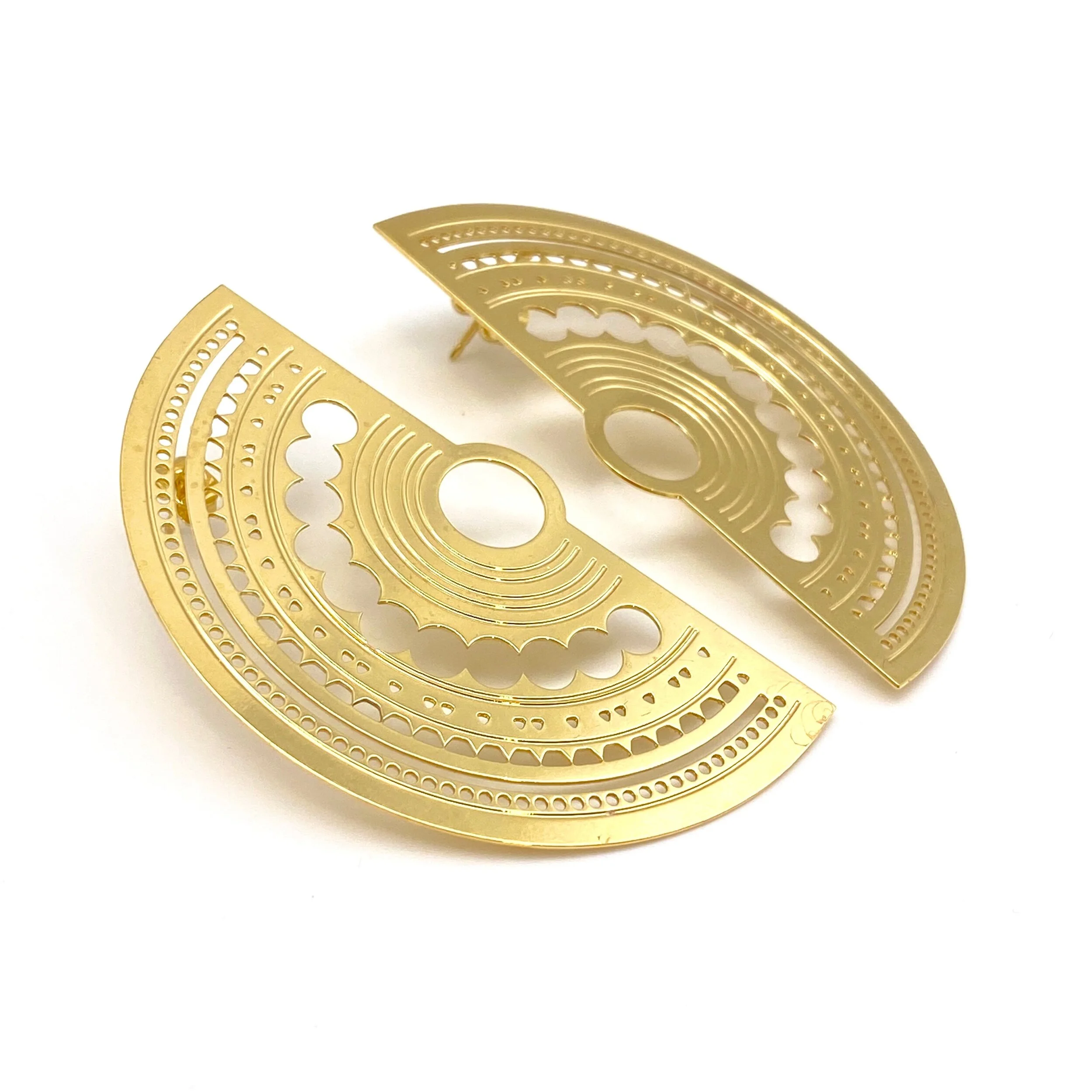 651F00B5-629B-4813-8FA3-D4BA4FC56759