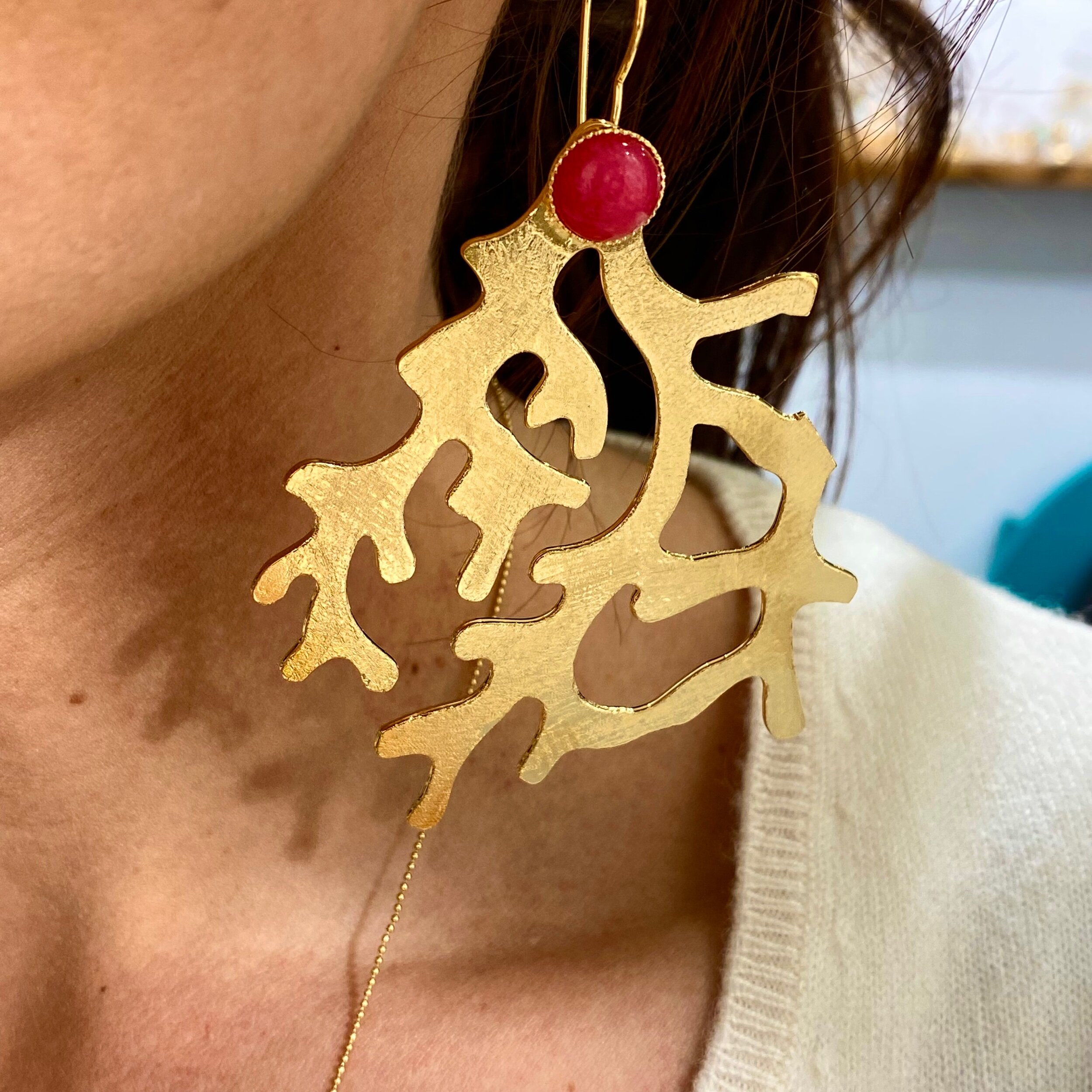 6AD78E90-C944-49D8-9F5B-70AAD162E478