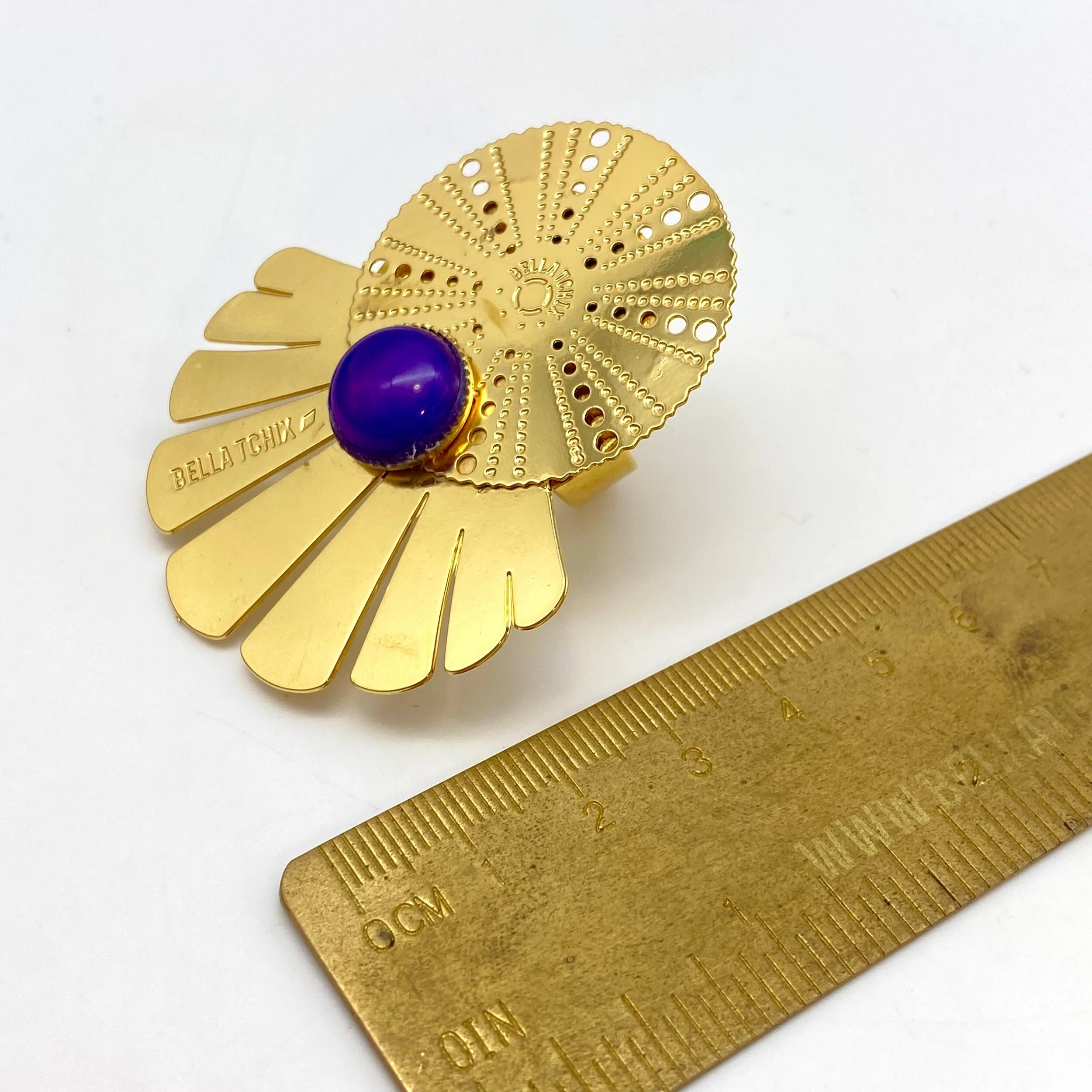 EA9F8D9D-9E83-416E-858E-F69966913706