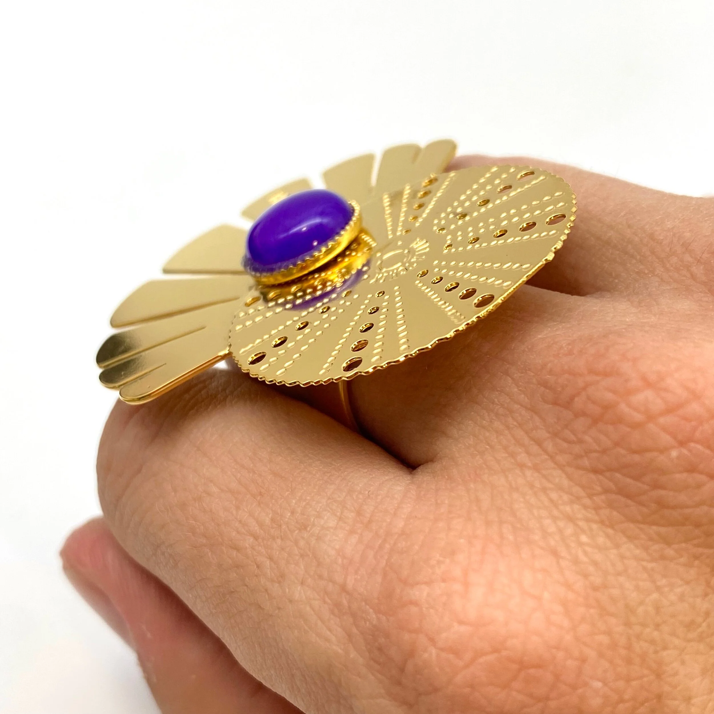 B6975397-598D-4ABB-A41E-58509270CE96