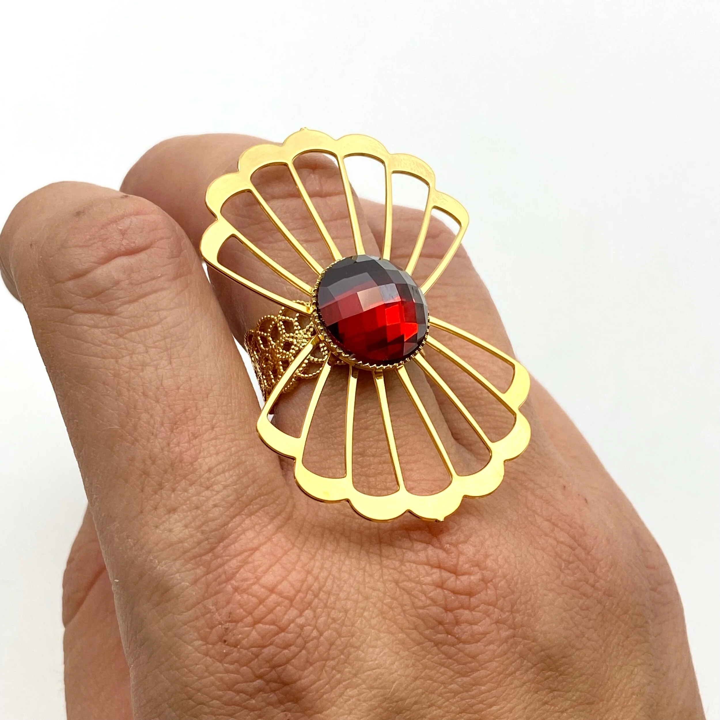 654BF213-EAFA-465F-B097-89A3E204DBA2