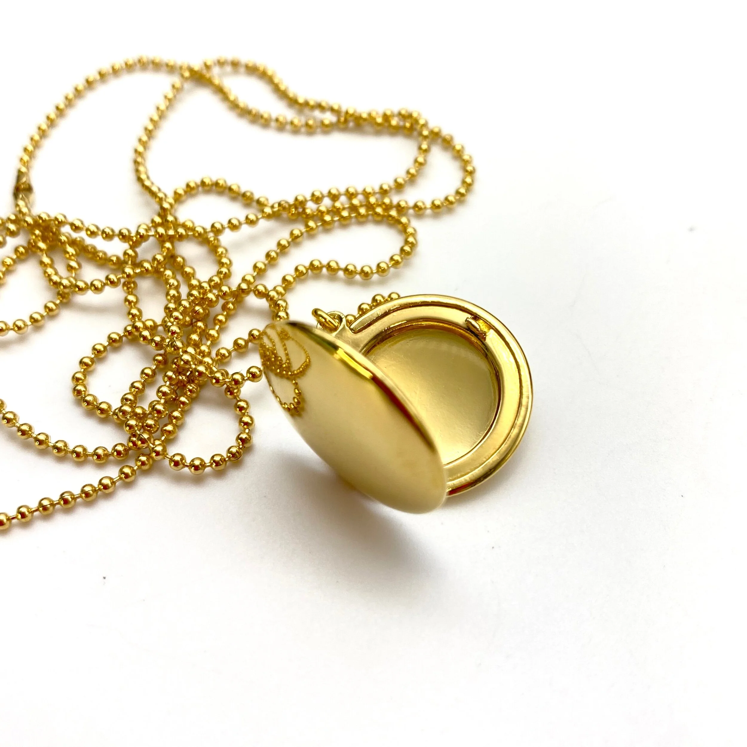 C4173A82-6EBD-42BC-85F1-D624B5DA20A0