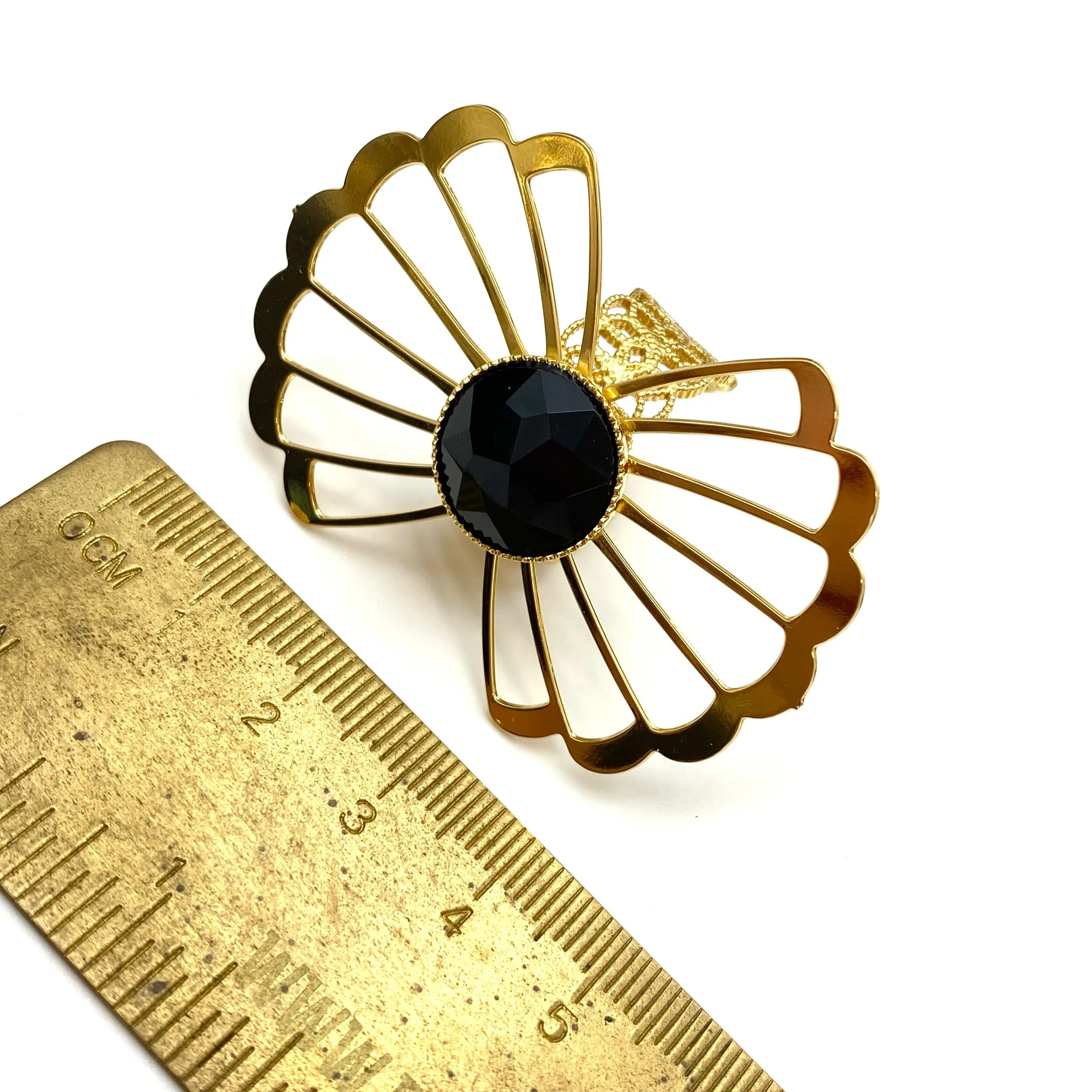 D71C7A5D-CA6C-4123-BBF3-0F6DD22F5D51