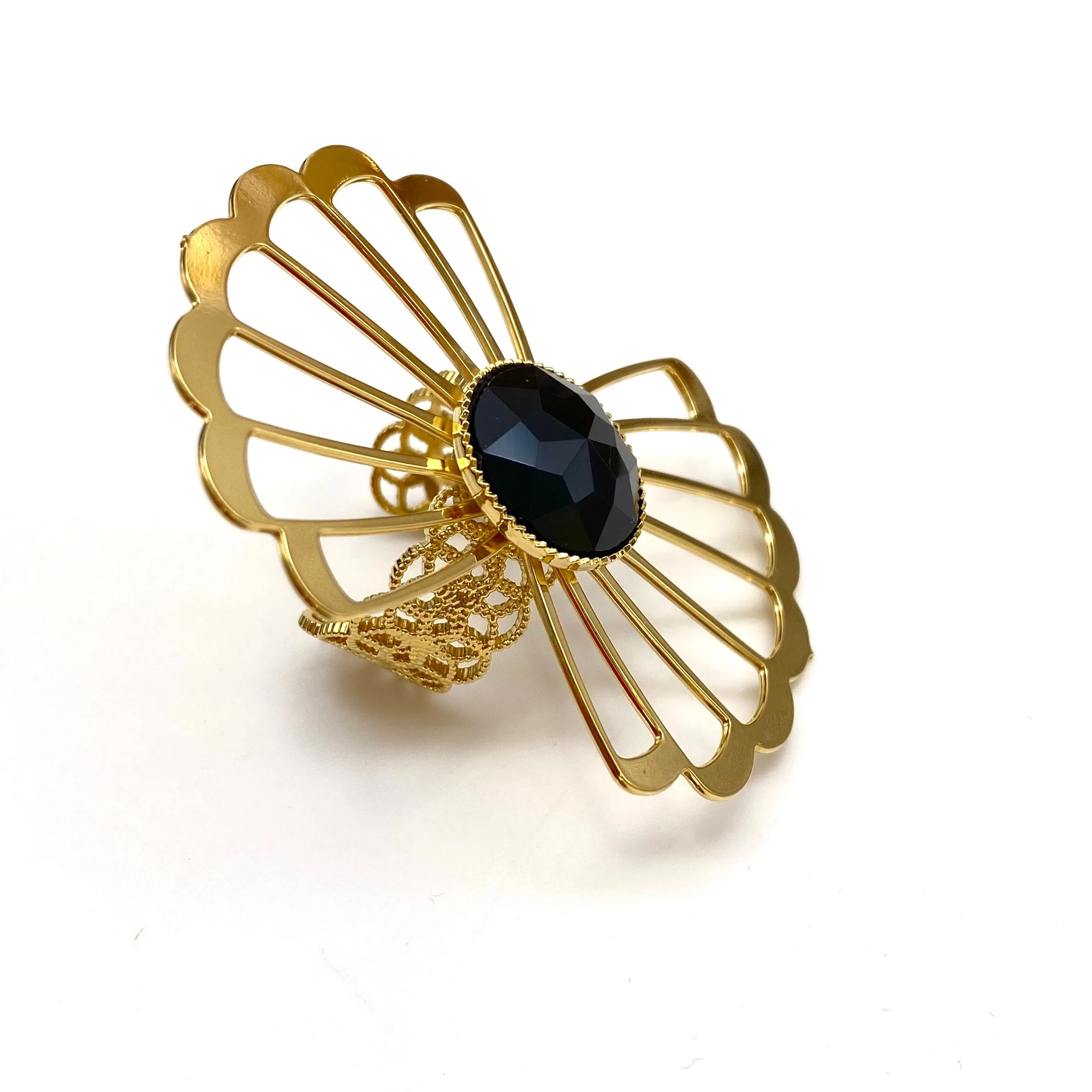 AD9B5835-D4CB-403E-A314-2185276F287E