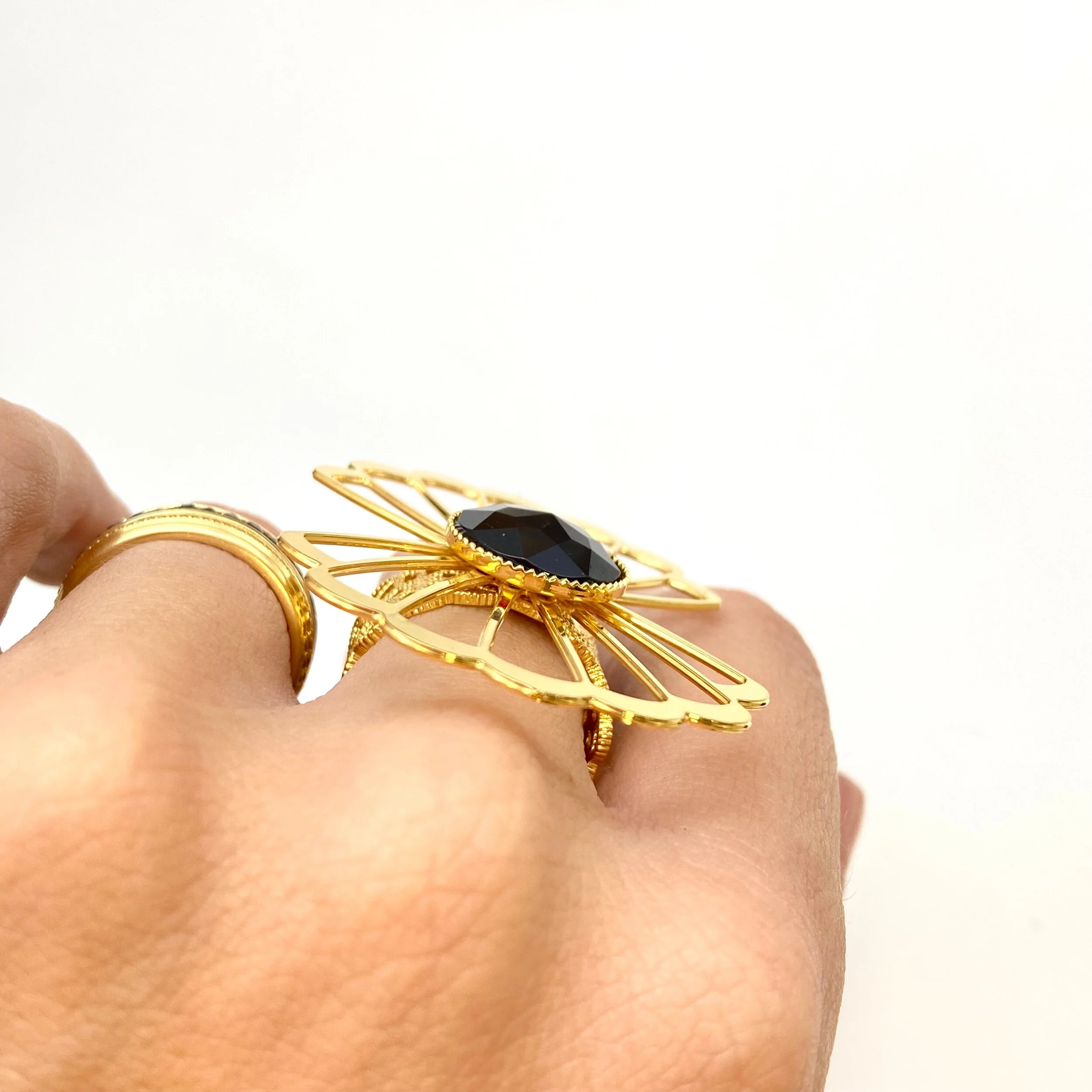 385B9C8C-5C70-4EBA-A7F2-6CA6ACD54A79