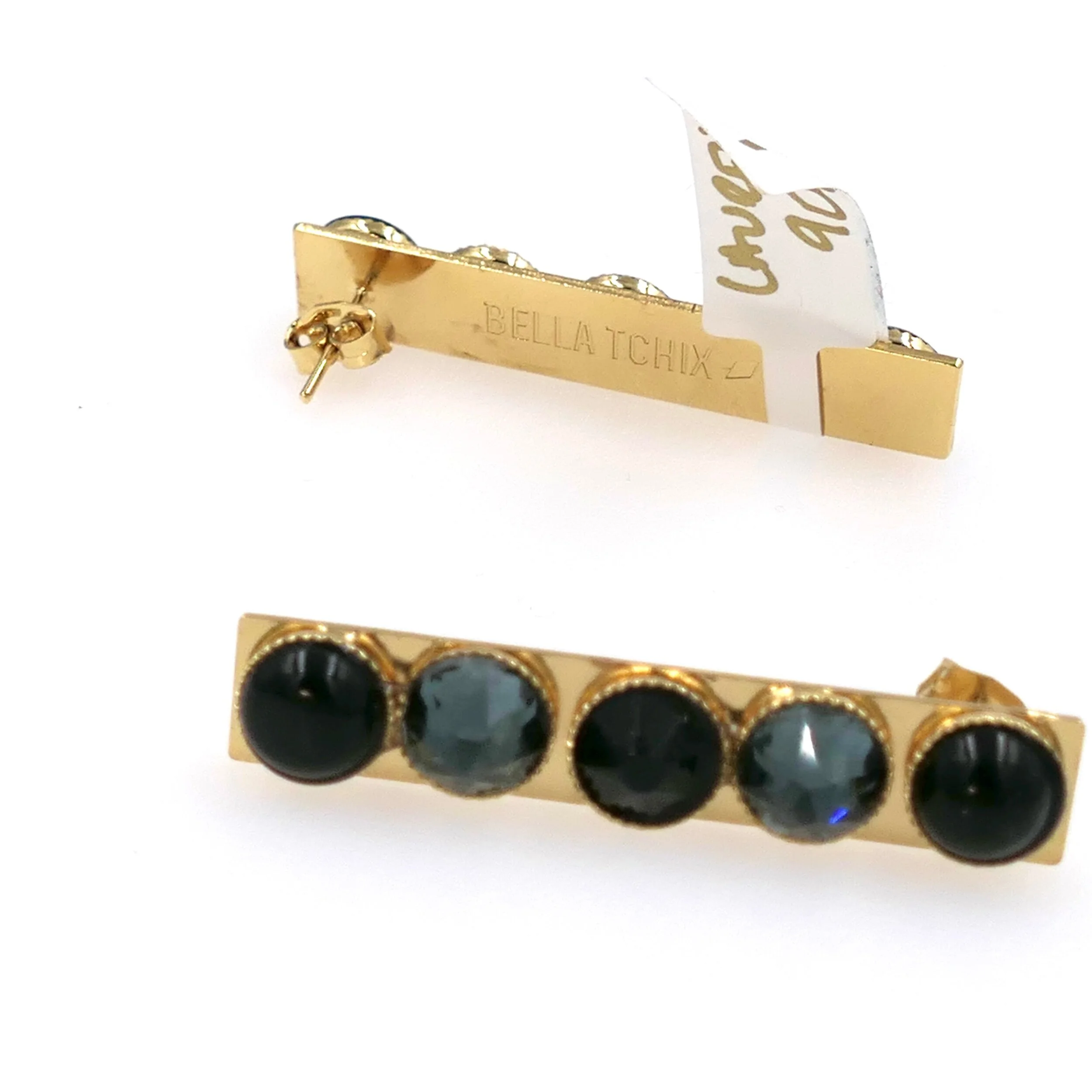 AA81FF31-1C8C-4C19-9A43-B1068C4ACC88