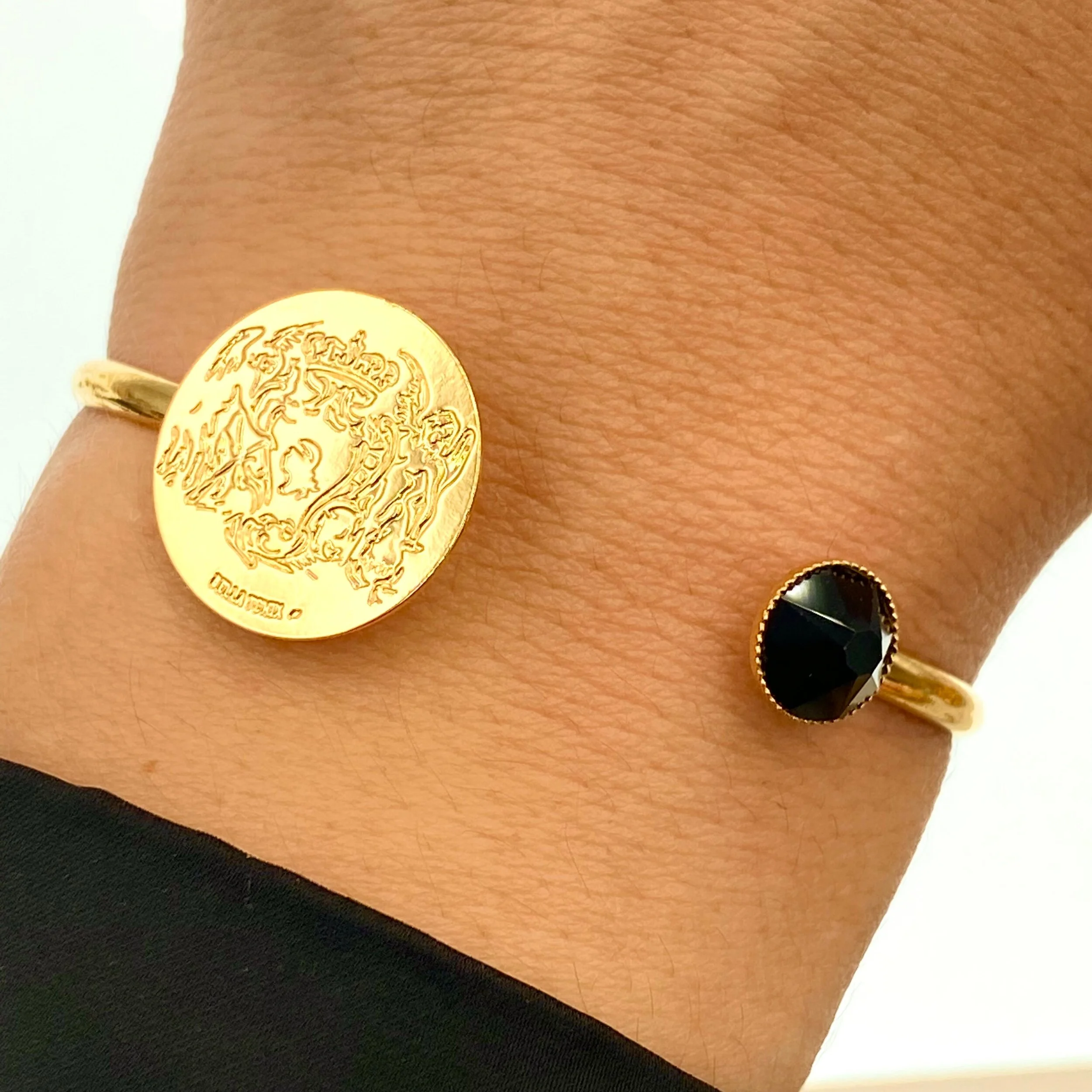 EBFEBBE3-FF9A-4BA1-9A82-8F36DF3F83F6