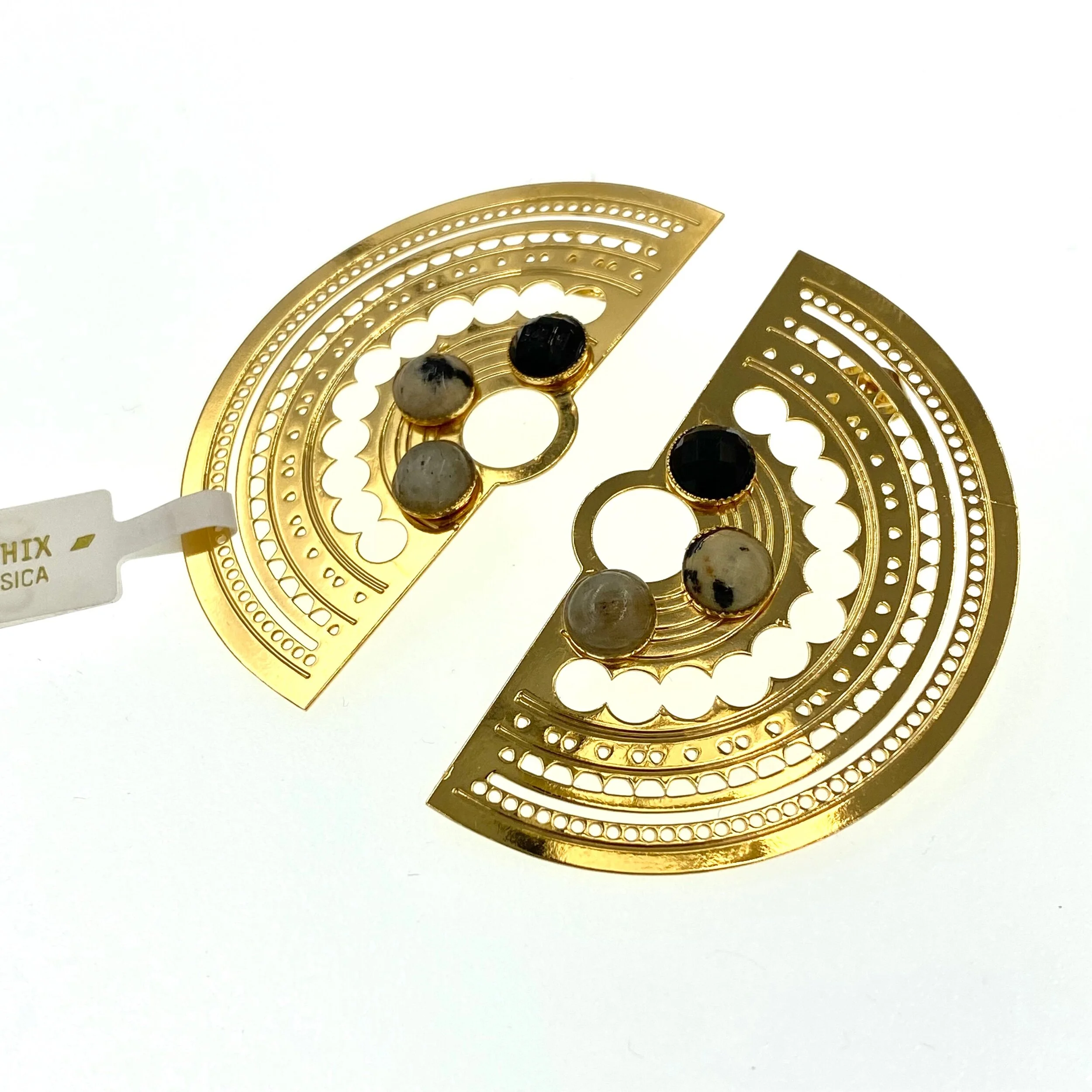 CE672E9C-3B1C-4618-A35F-F3FD14835C1A