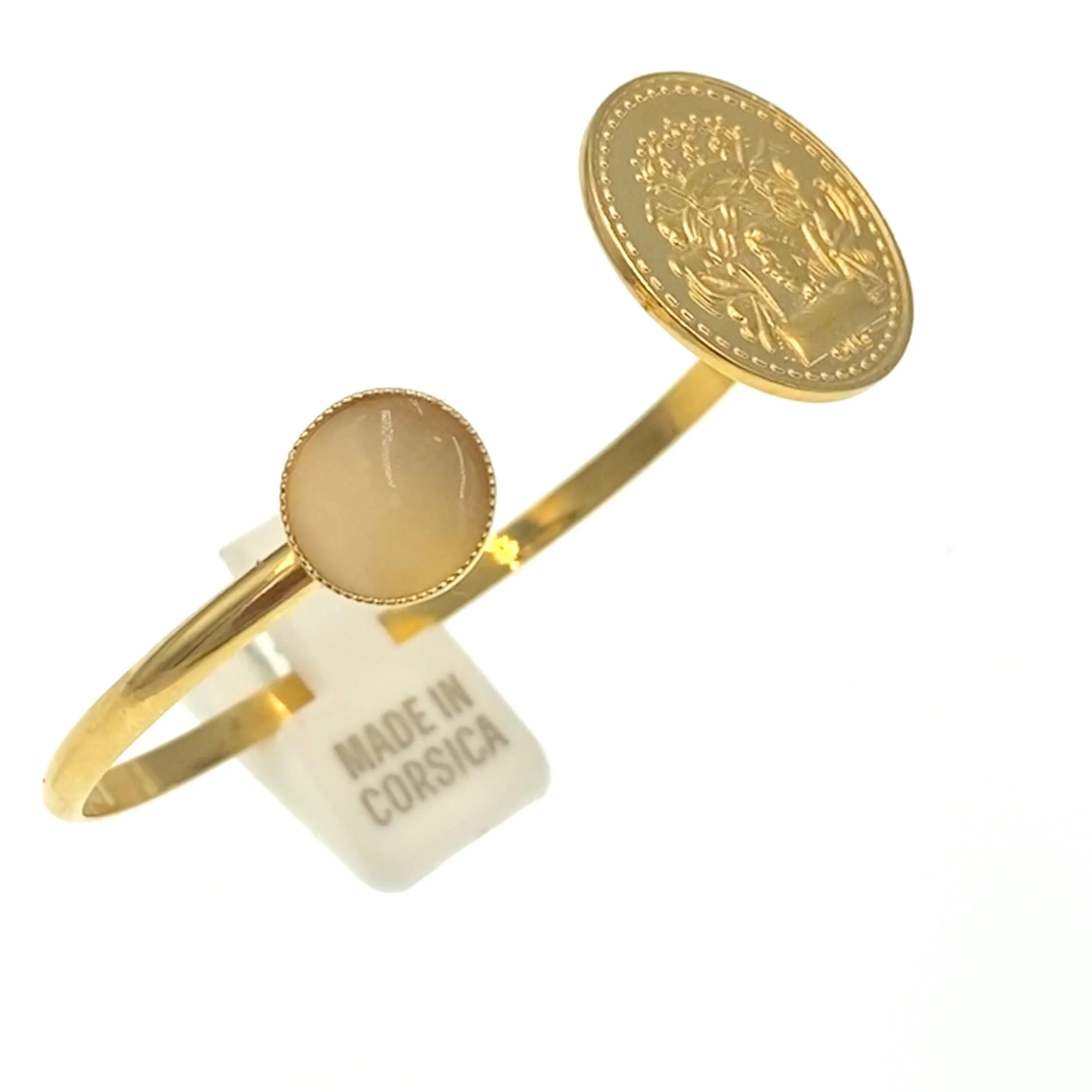 C9EAE7BE-37B9-4B69-96C0-A46082BC060C