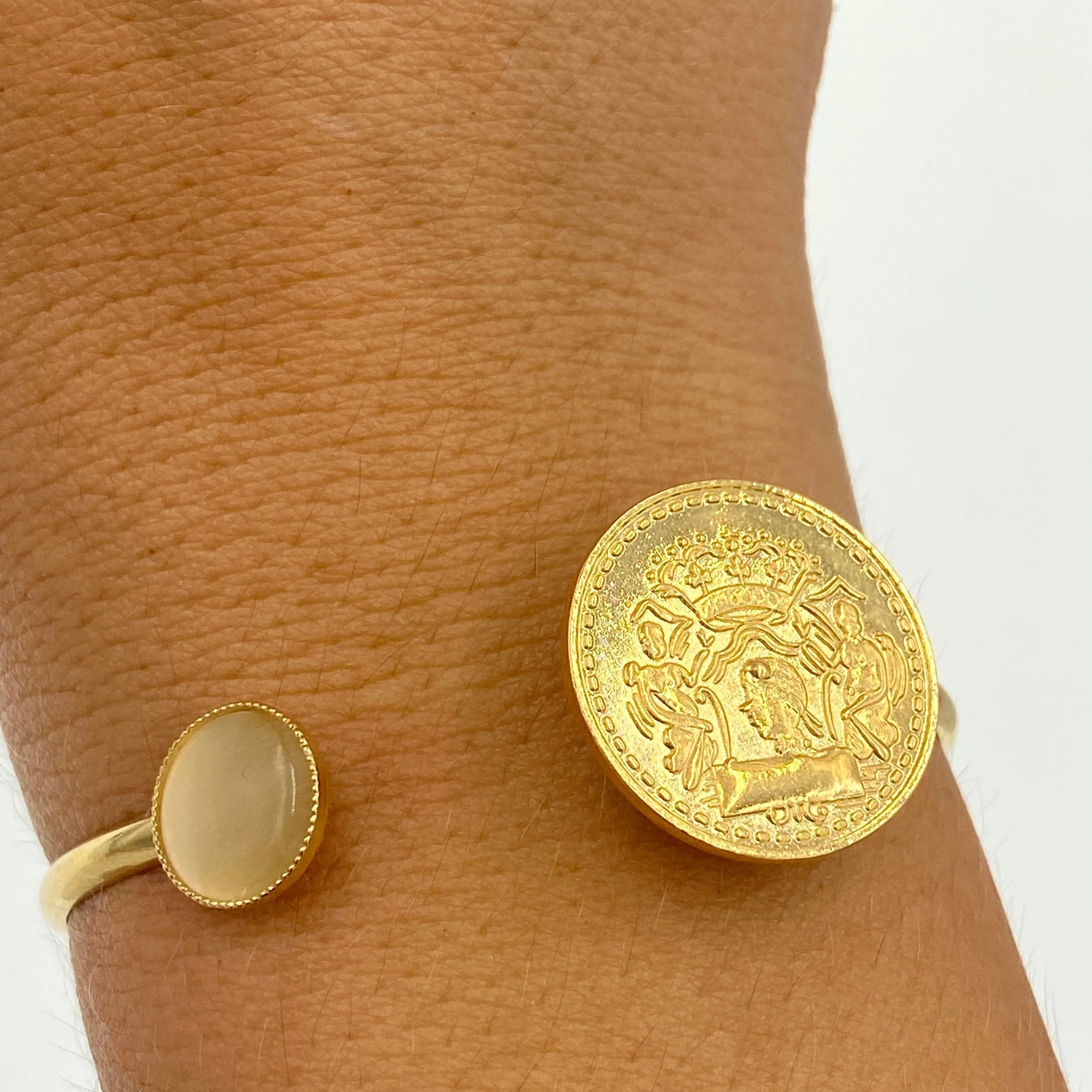 740BDAA6-D259-4CCE-AE00-7EB3C8C324A1